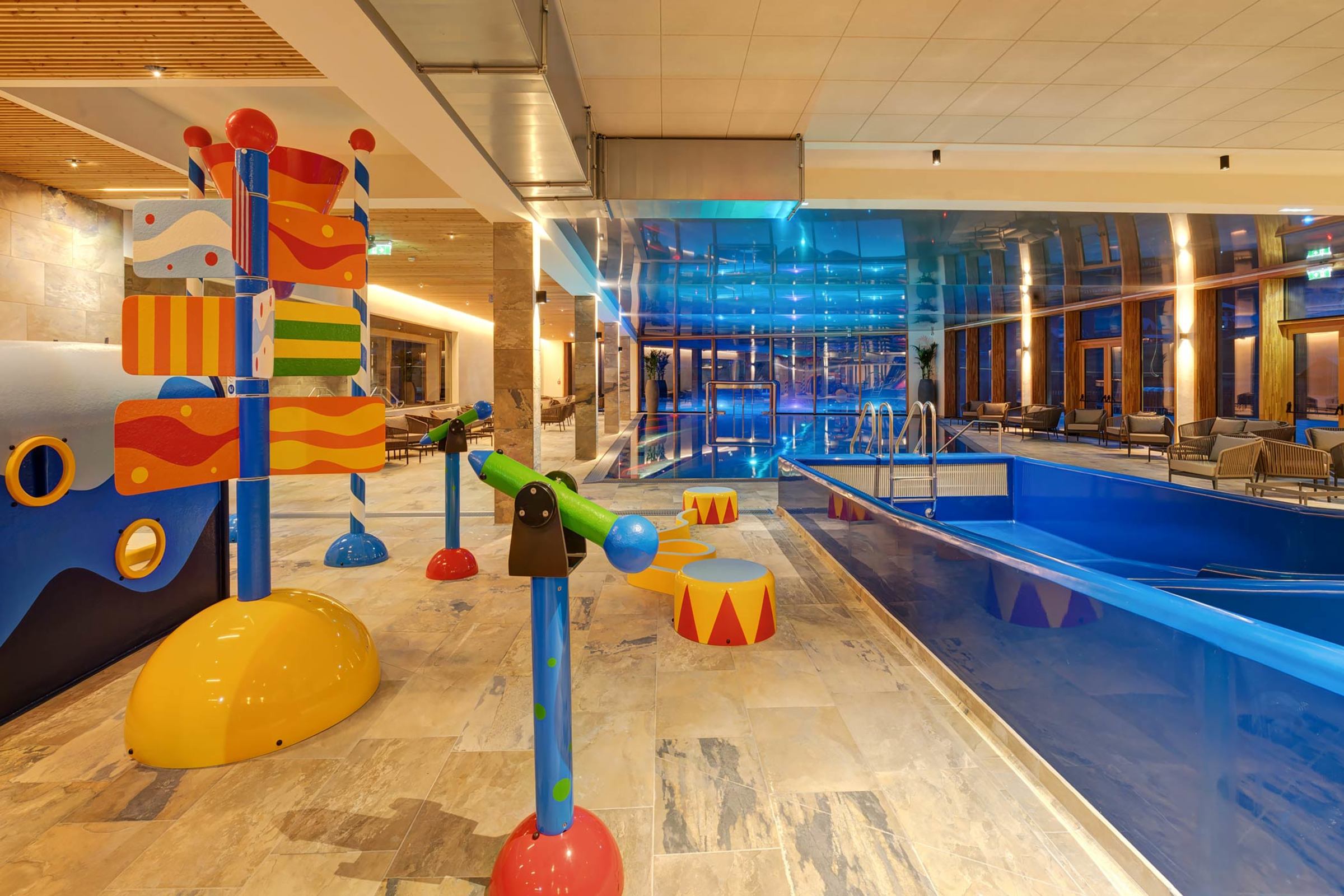 Leading Family Hotel & Resort Dachsteinkönig