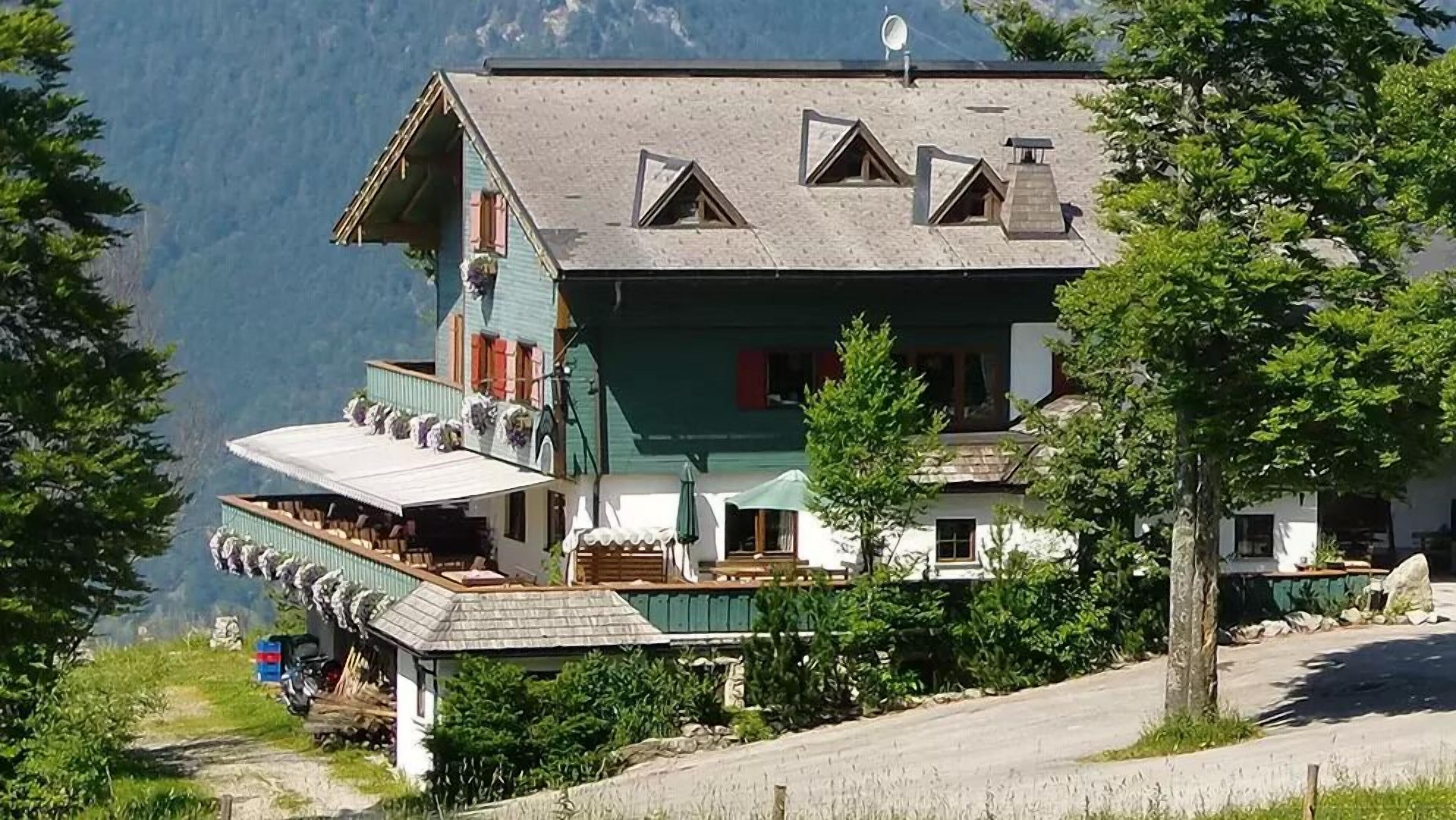 Hochberghaus Klausur- - Familienalm