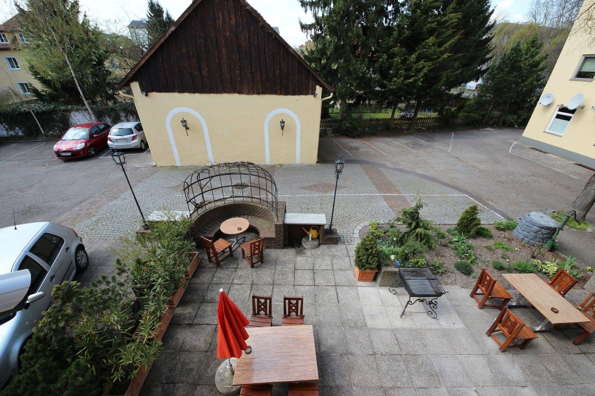 Kleinmünchen Garni