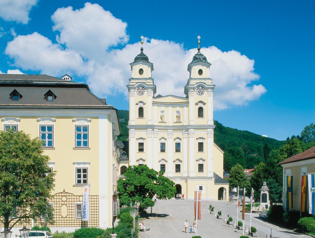 Schloss Mondsee
