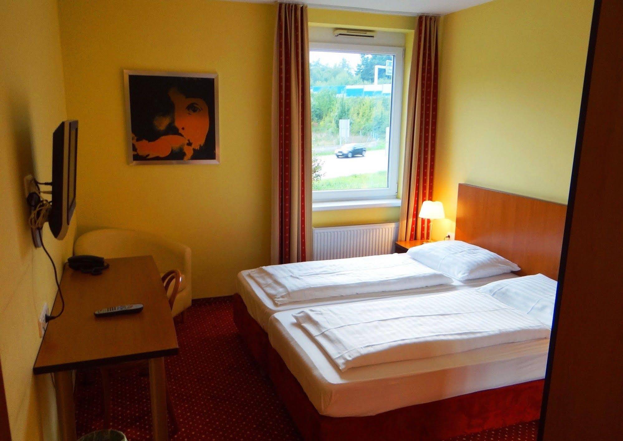 Amedia Express Sattledt, Trademark Collection by Wyndham
