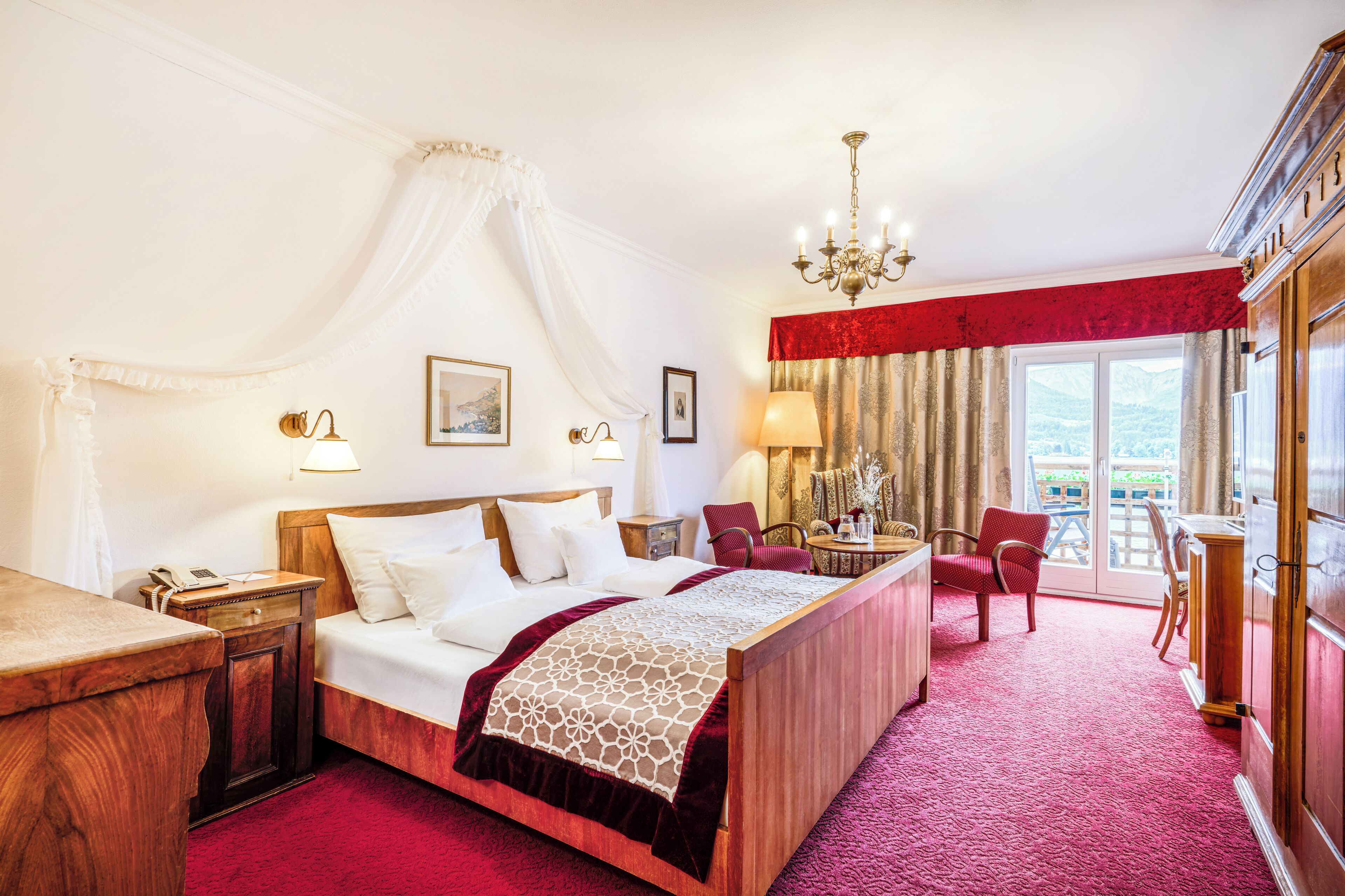 Romantikhotel im Weissen Rössl