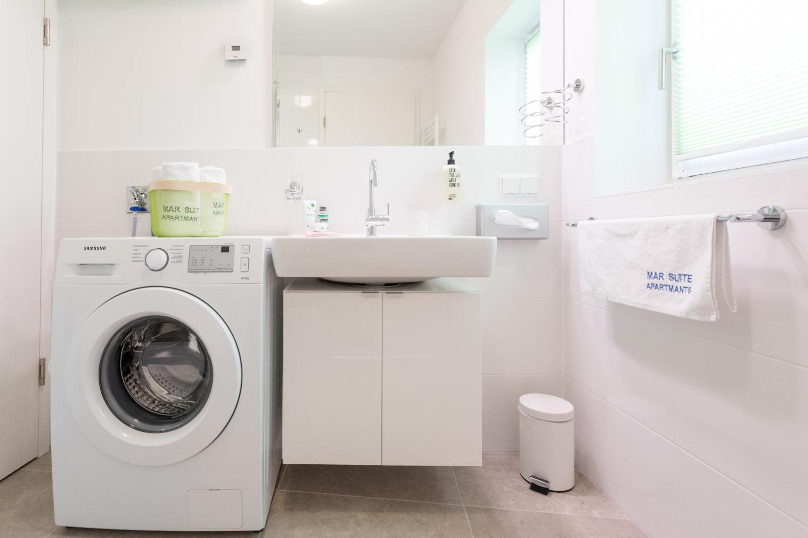 Mar Suite Apartments