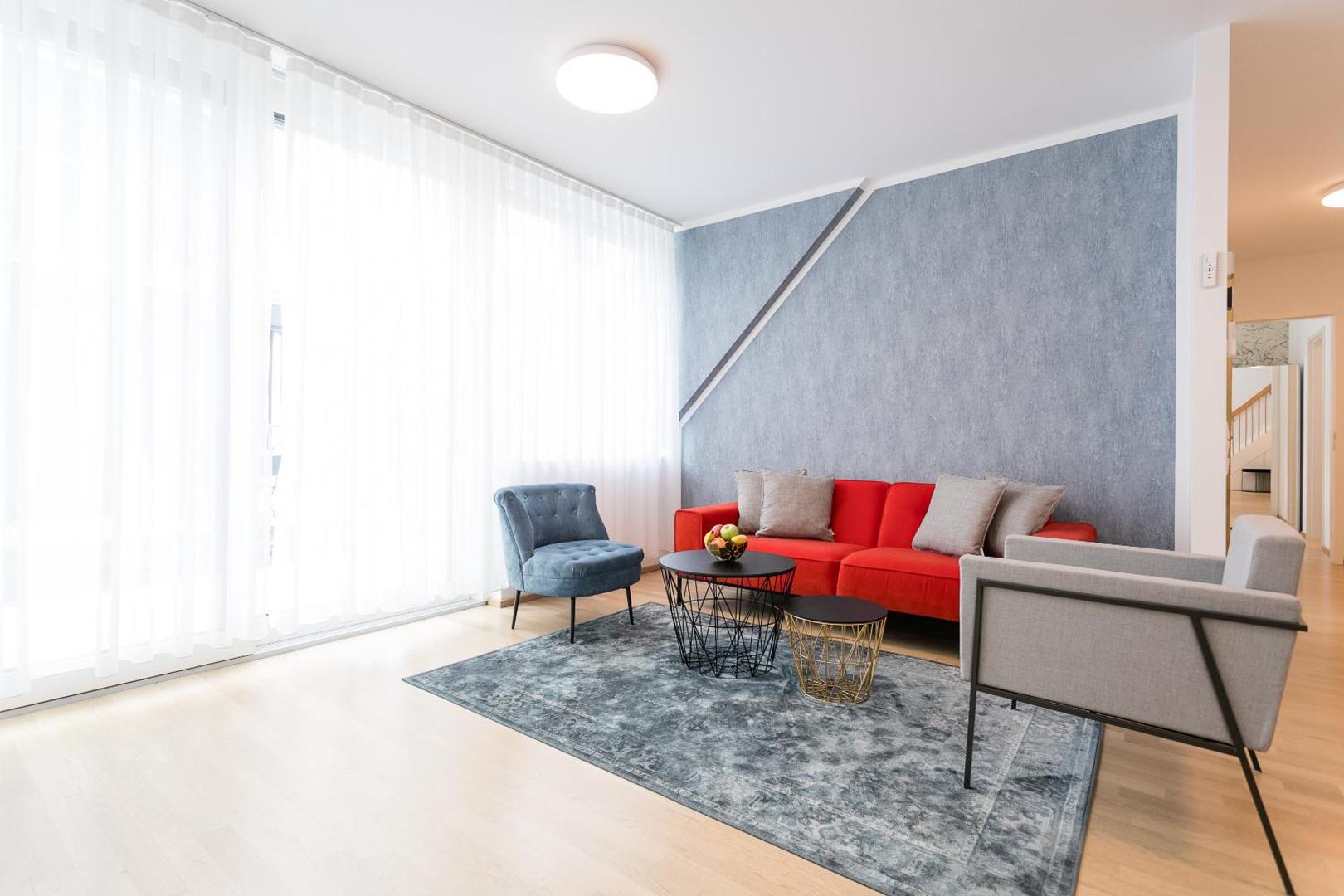 Mar Suite Apartments