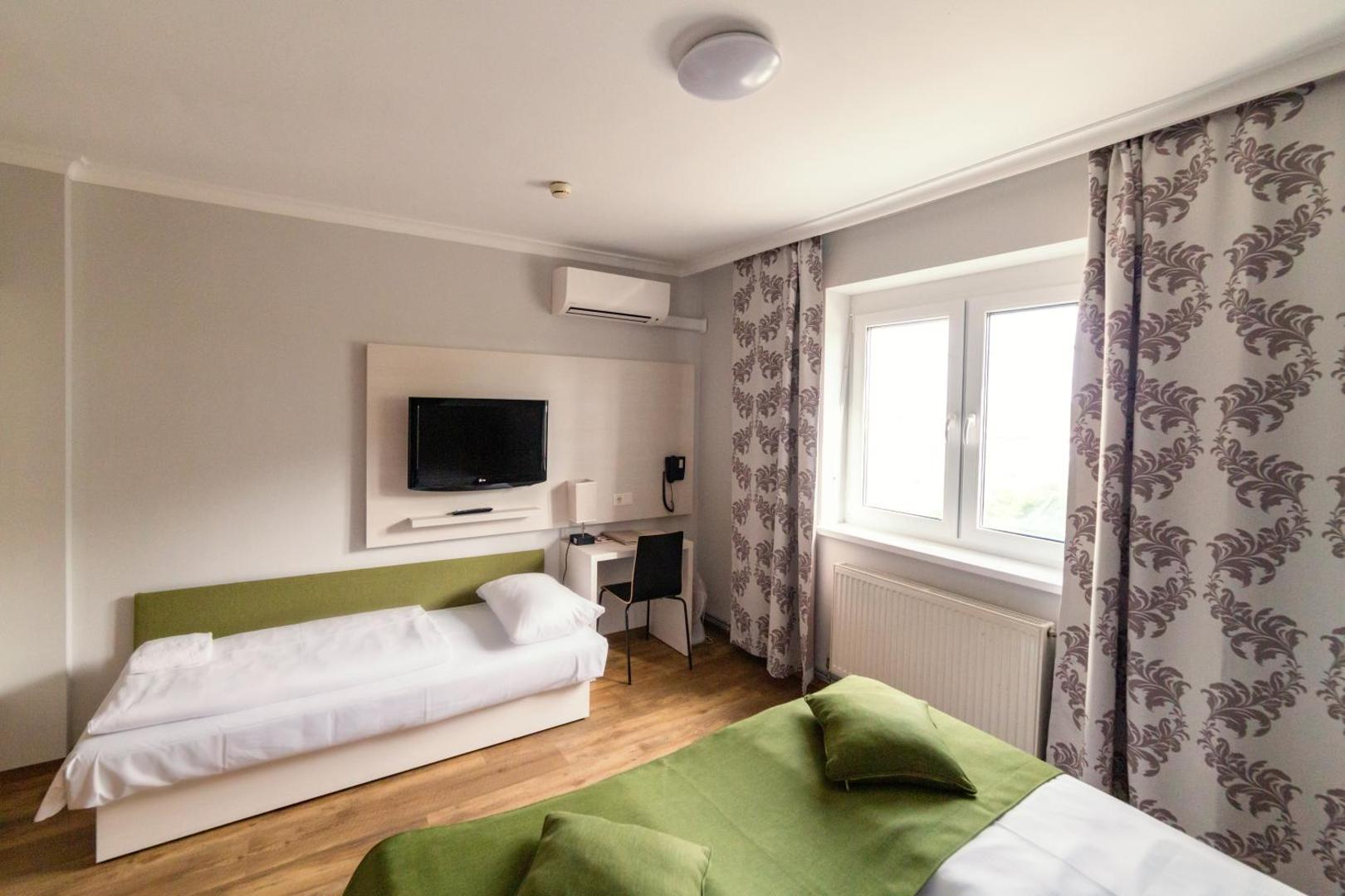 Arion Airporthotel