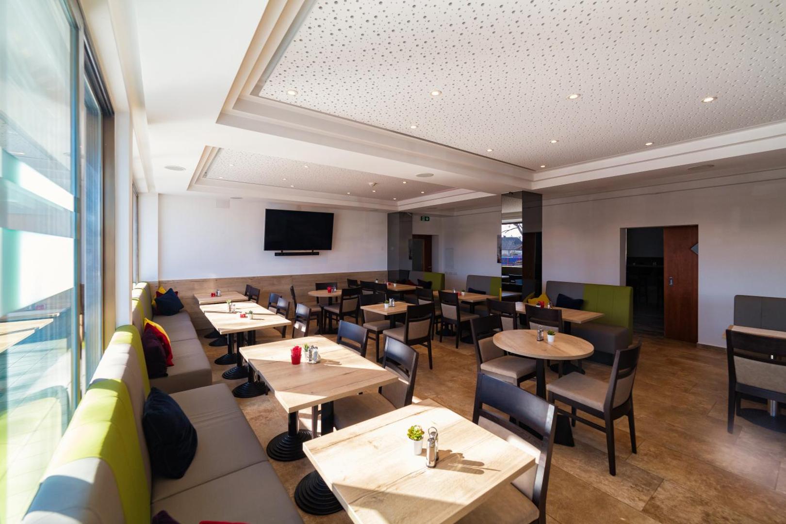 Arion Airporthotel