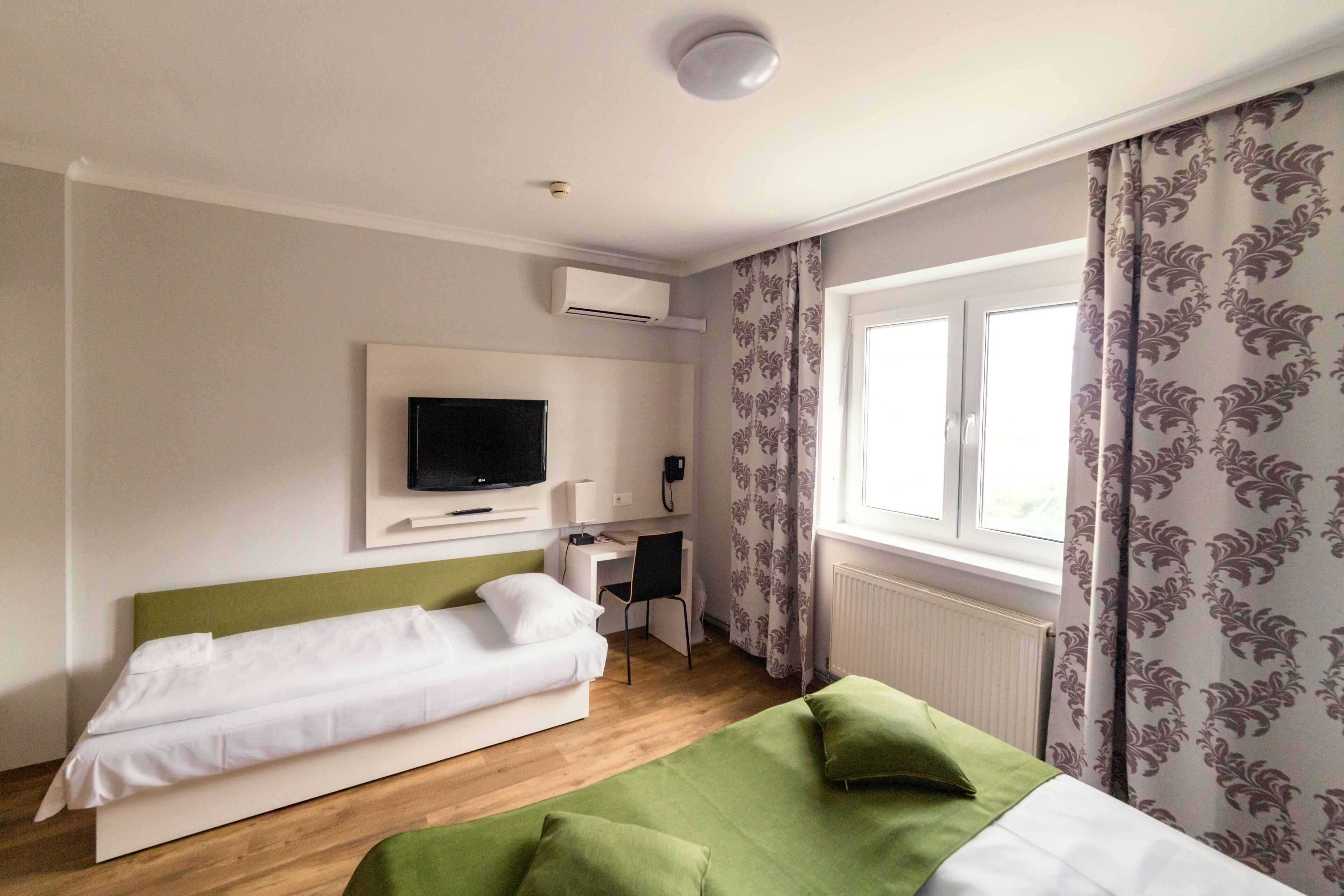Arion Airporthotel