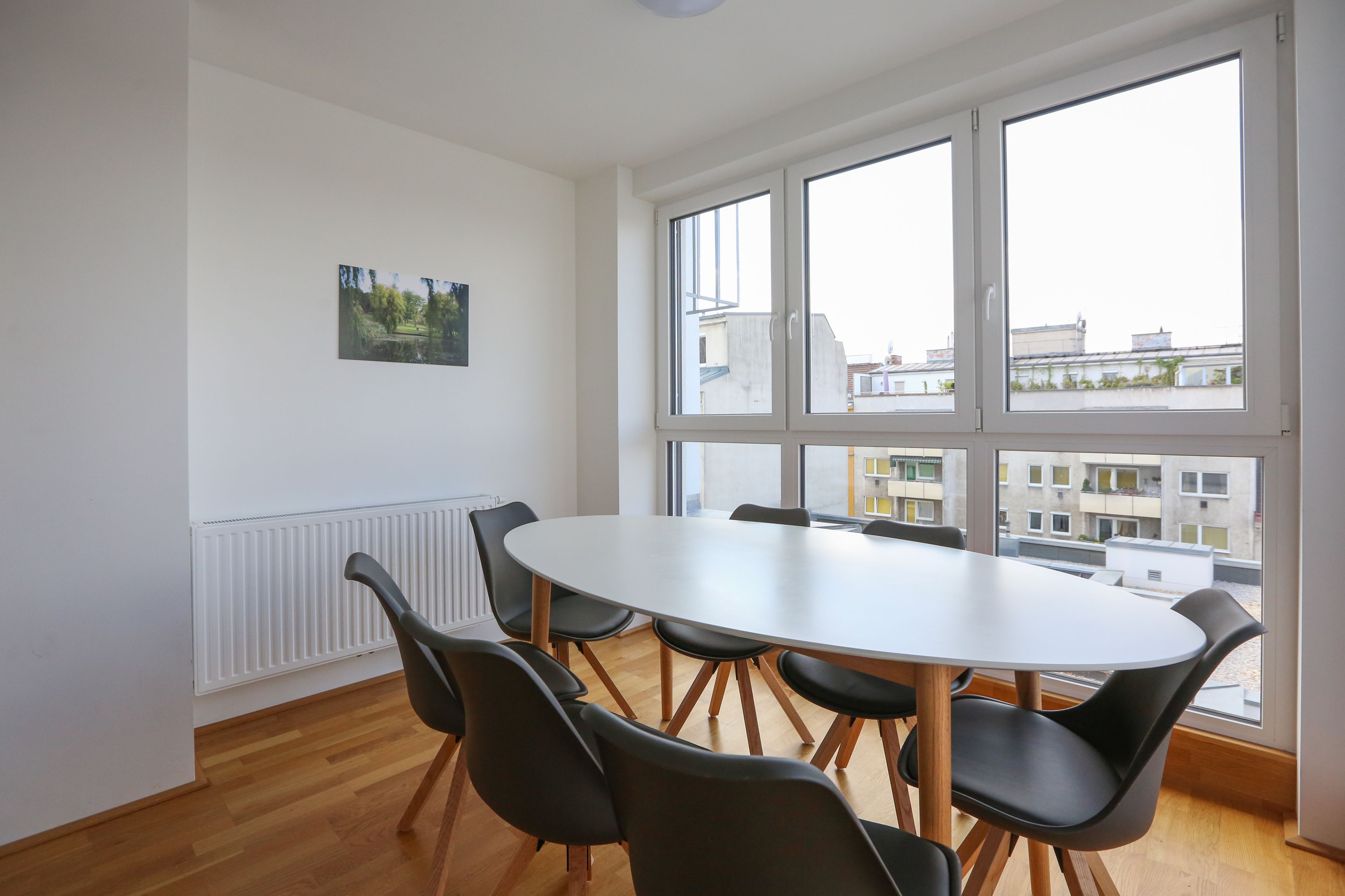 4 Beds & More Apartments