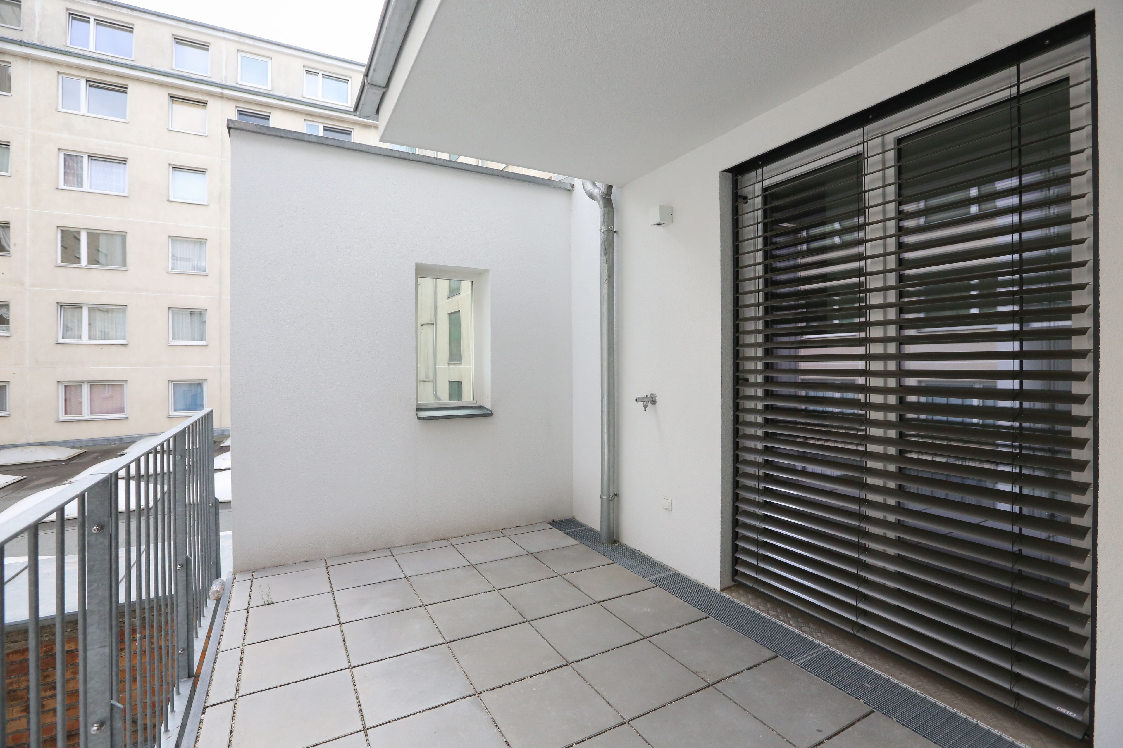 4 Beds & More Apartments