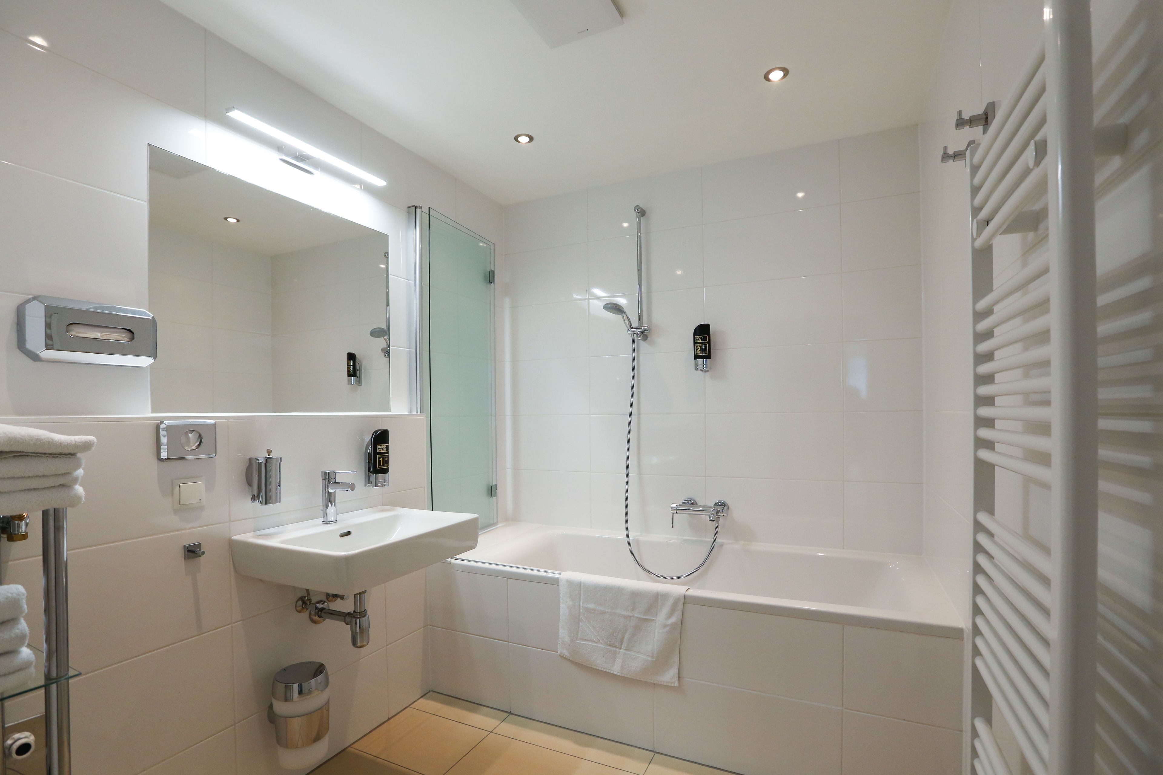 4 Beds & More Apartments