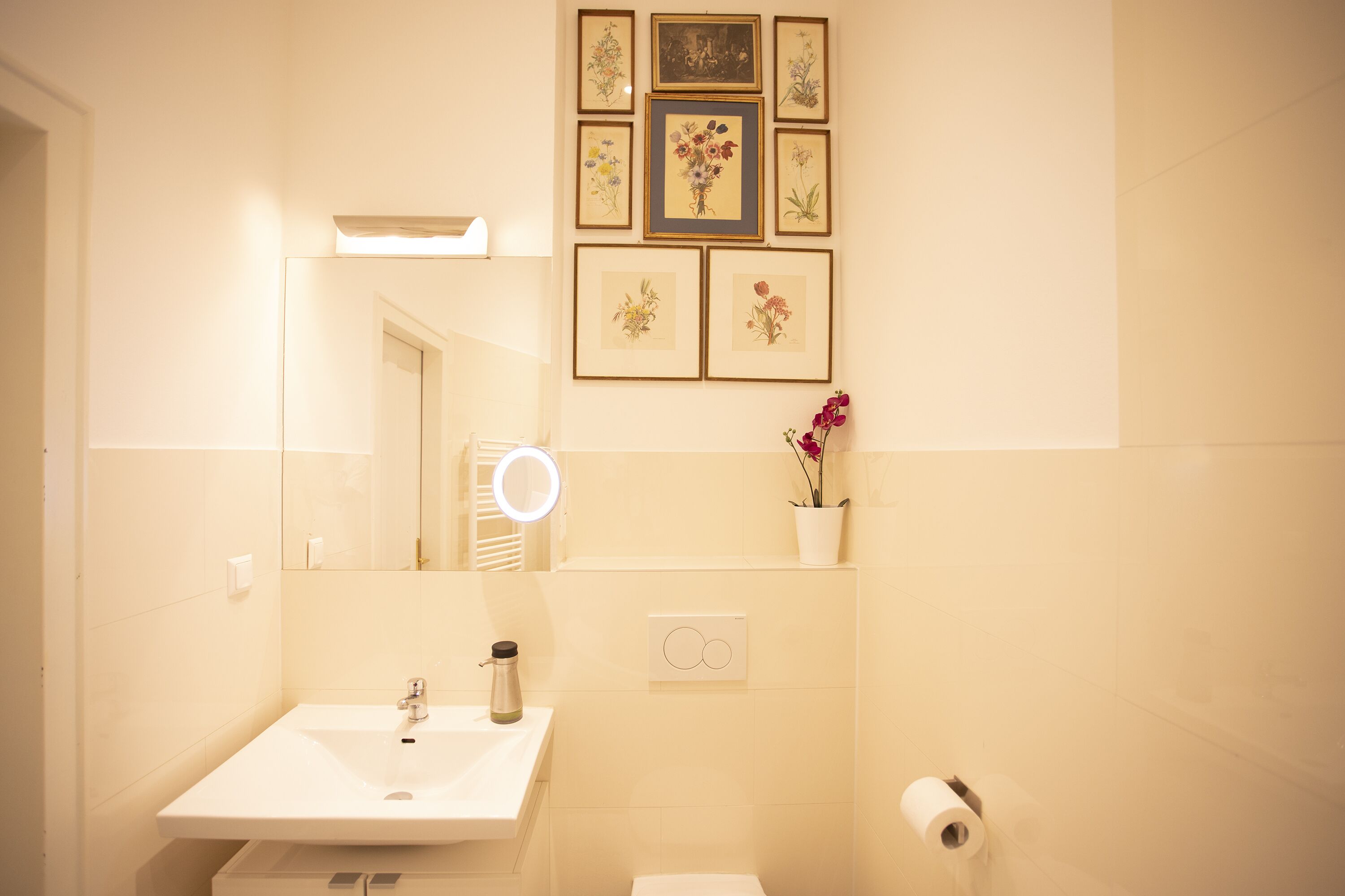 7th Heaven Vienna Center Apartments