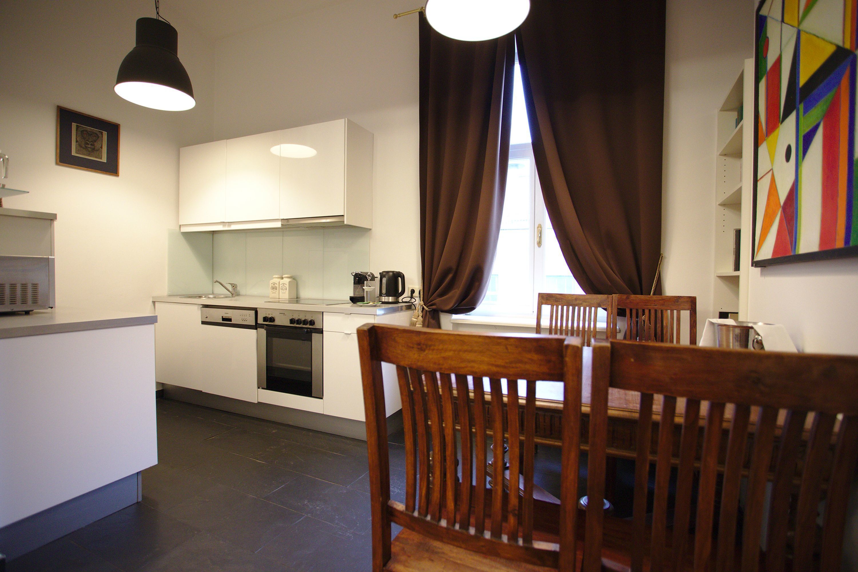7th Heaven Vienna Center Apartments