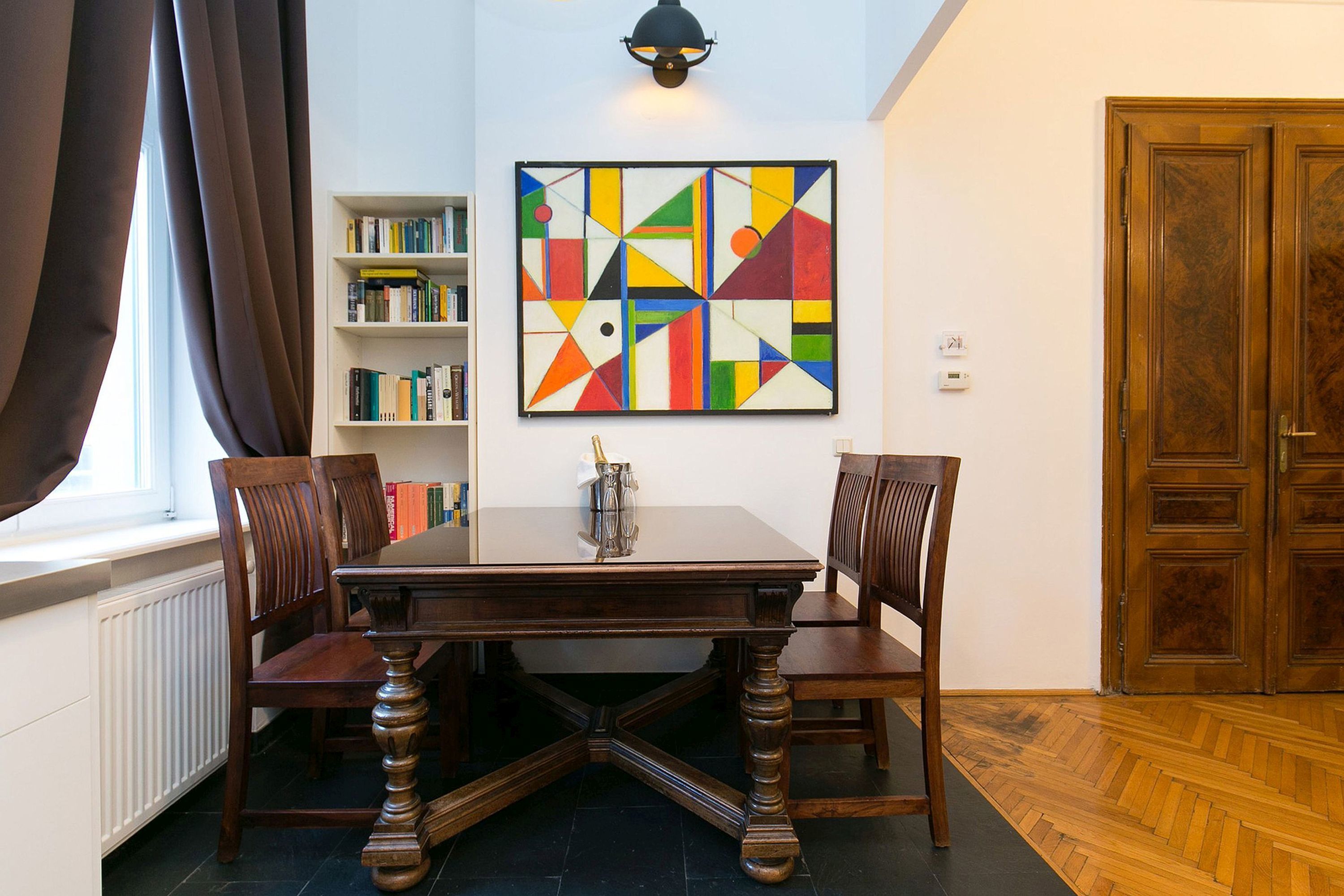 7th Heaven Vienna Center Apartments