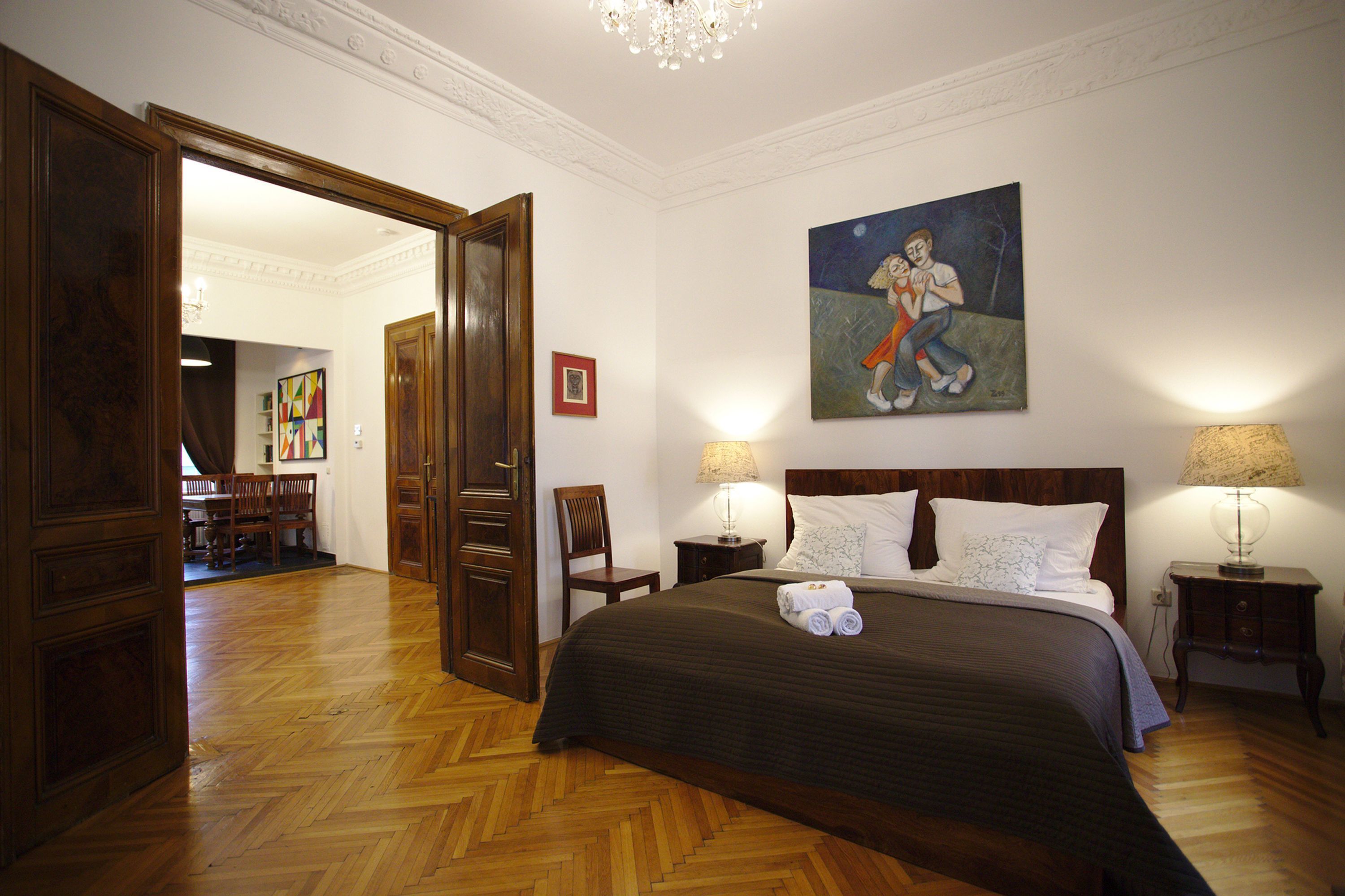 7th Heaven Vienna Center Apartments