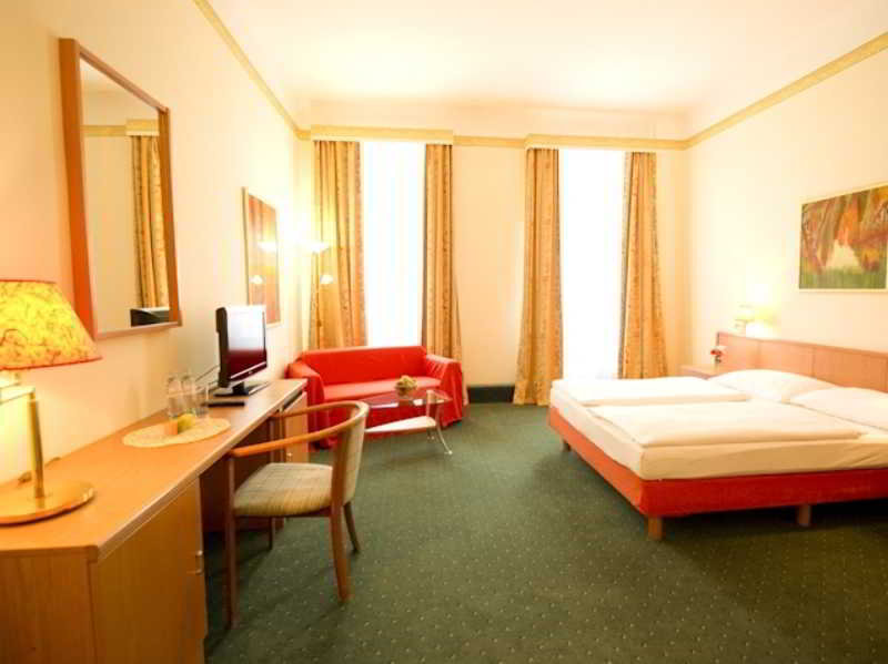 Hotel Allegro