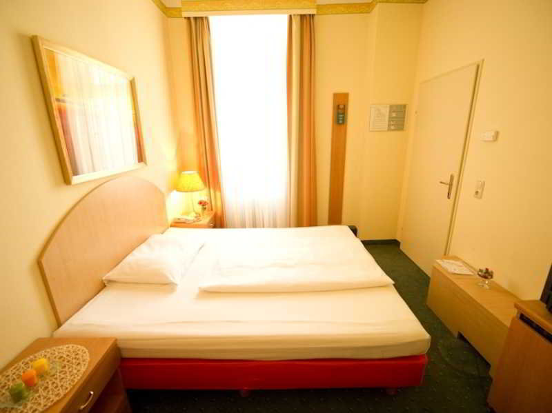 Hotel Allegro