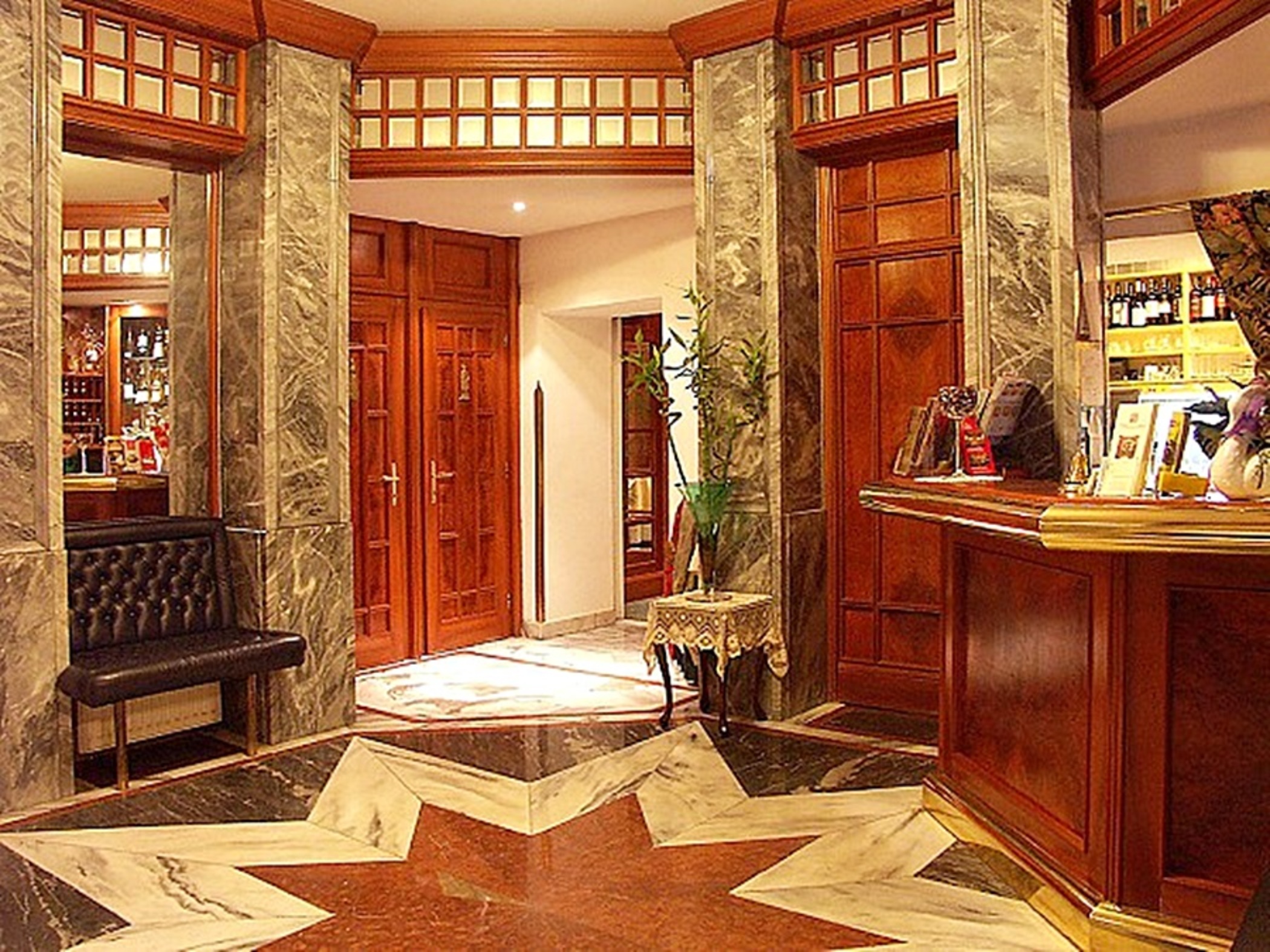 Hotel Viki