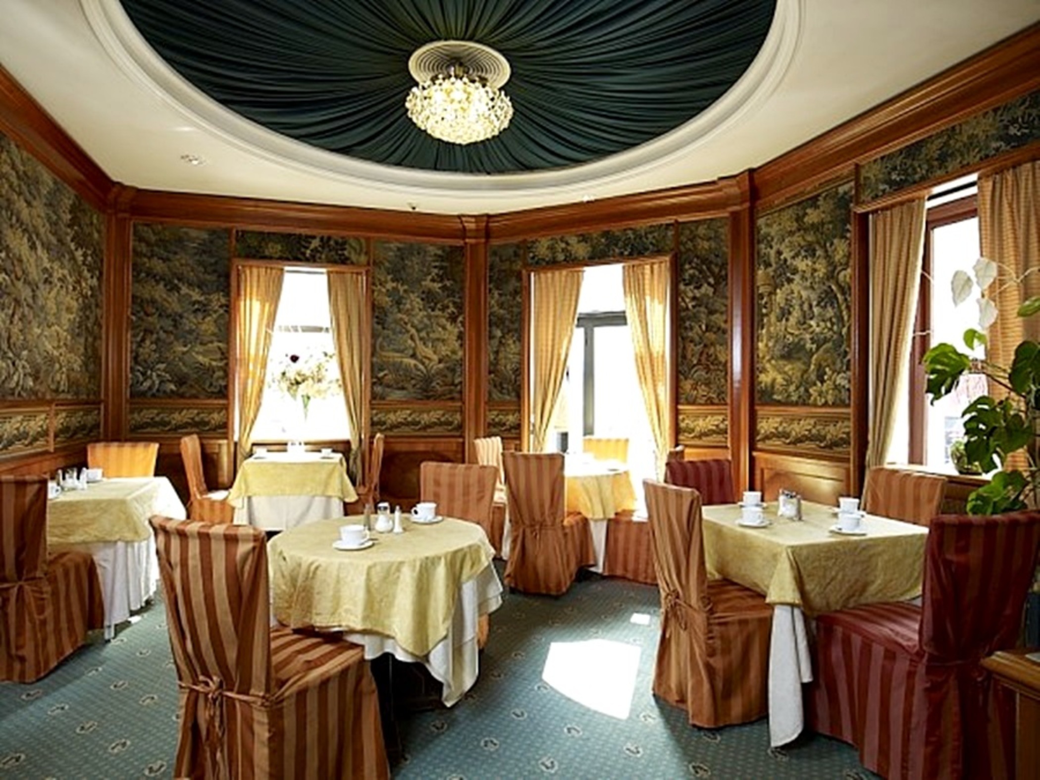 Hotel Viki