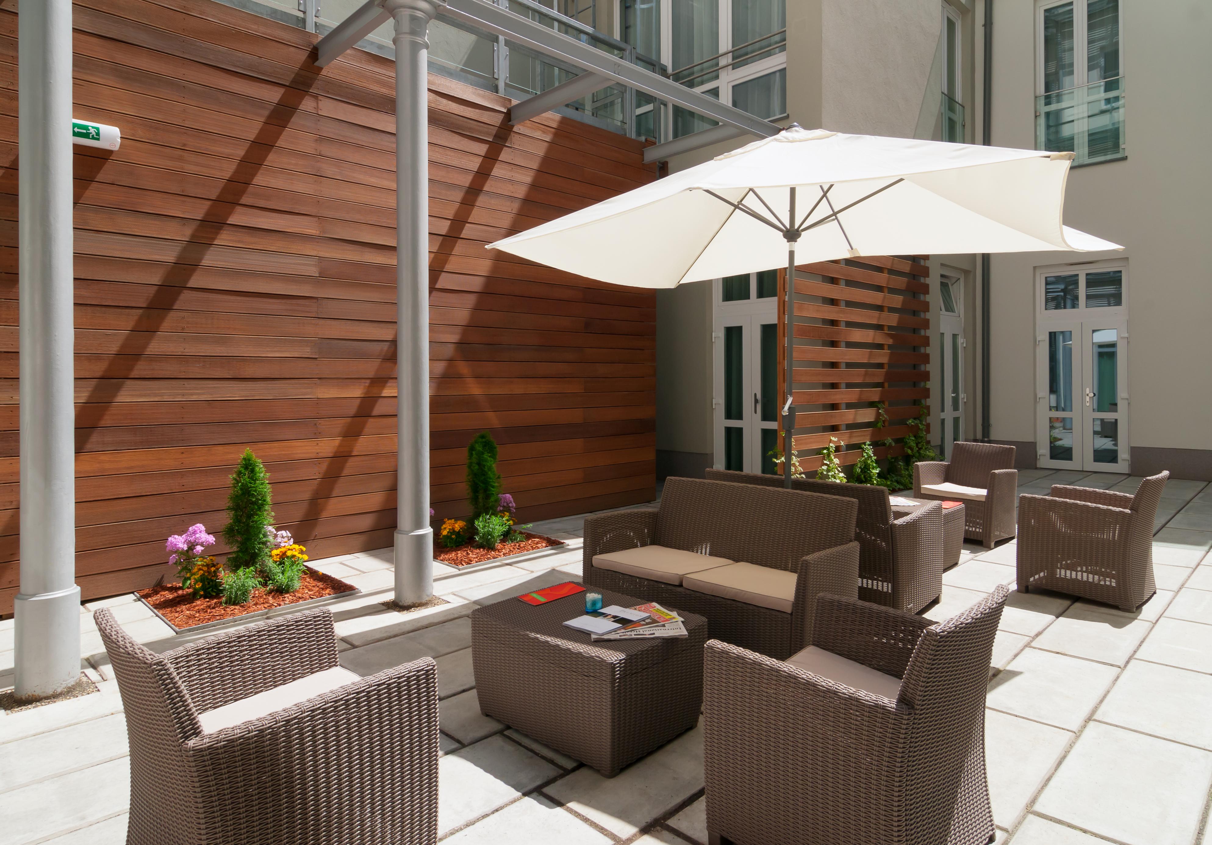 FortyPlusOne Hotel