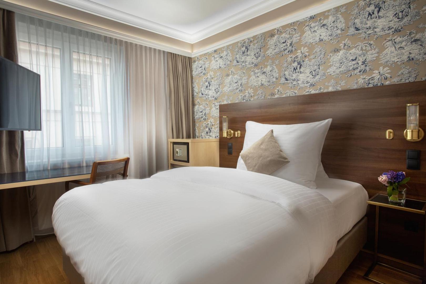 Artist Boutique Hotel