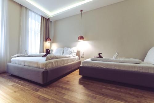 Aurellia Apartments