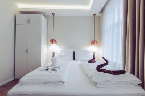 Aurellia Apartments