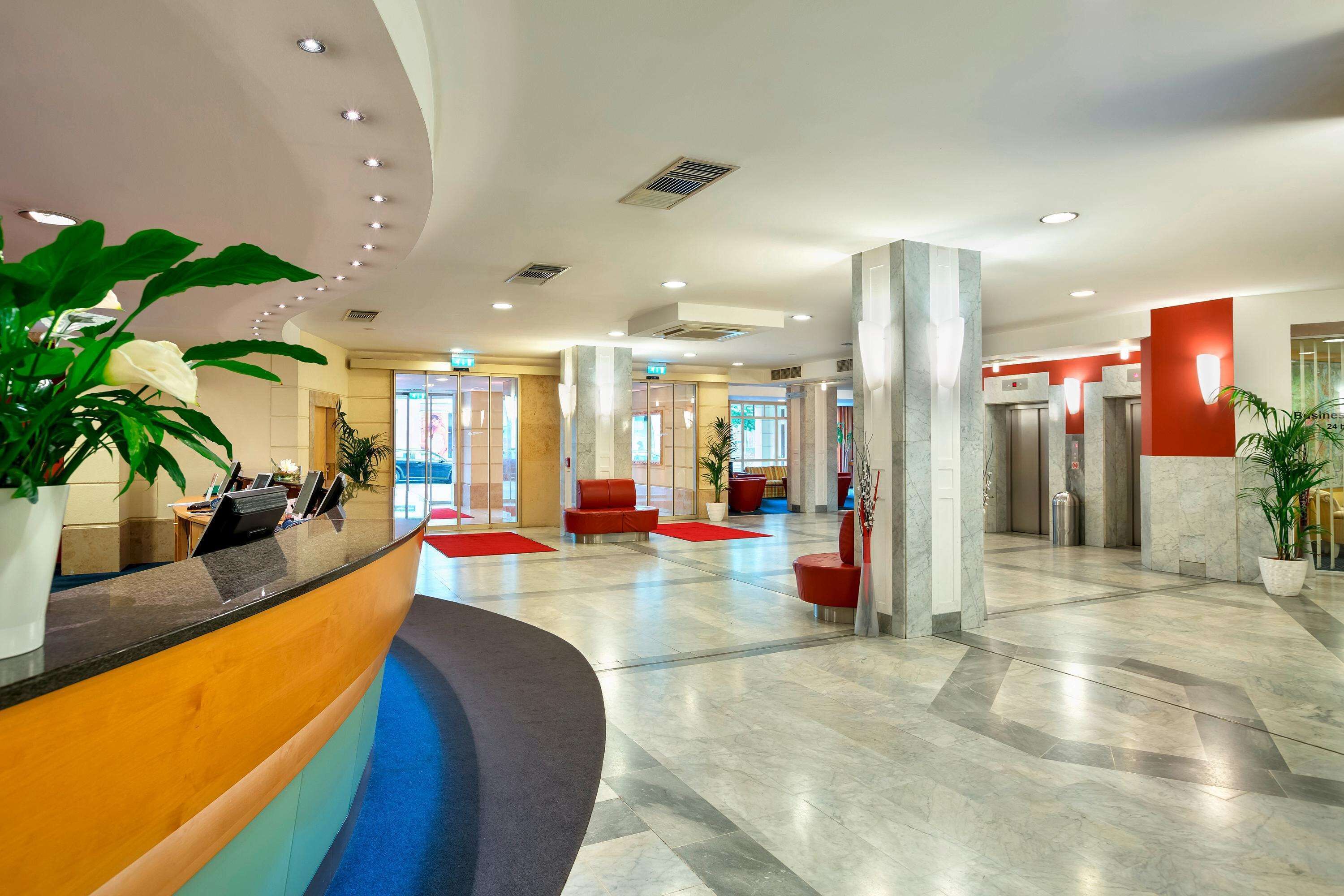 Austria Trend Hotel Ananas