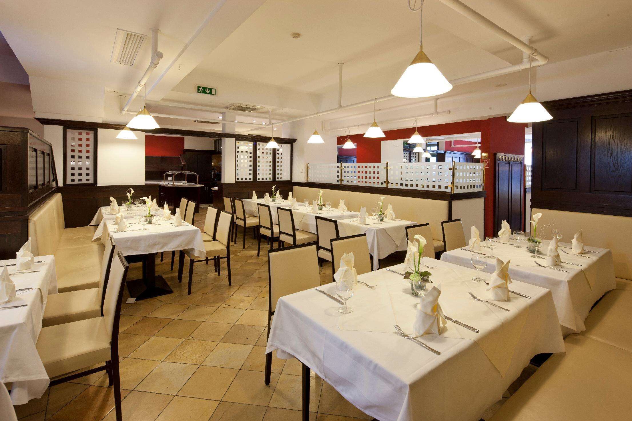 Austria Trend Hotel Ananas