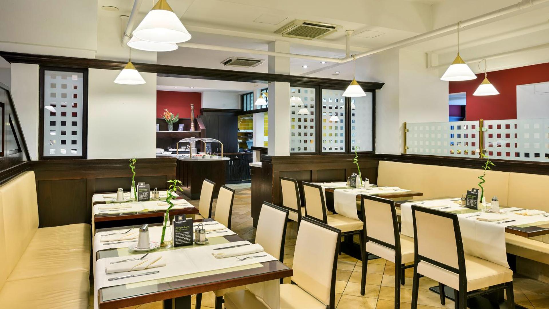Austria Trend Hotel Ananas