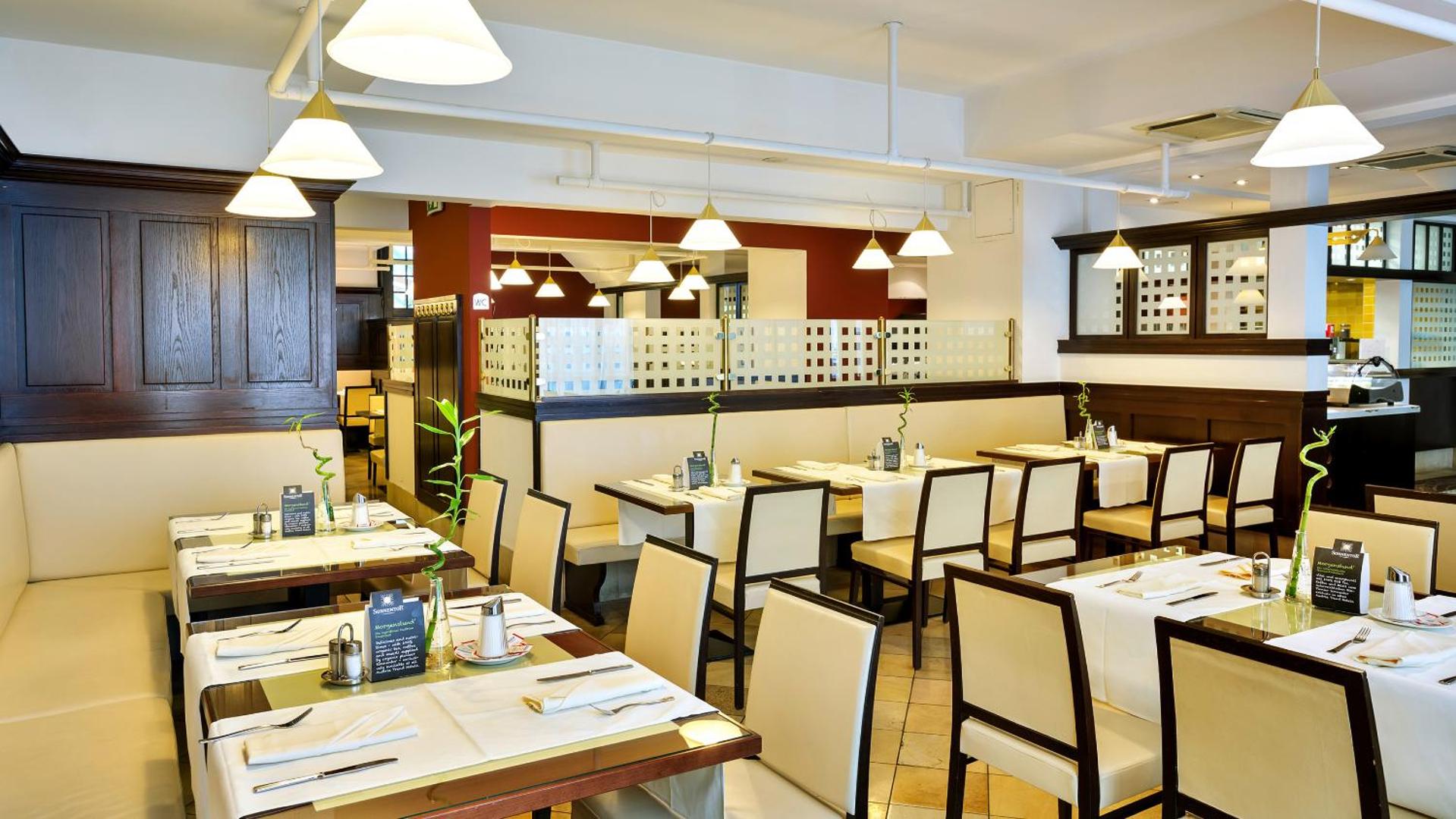 Austria Trend Hotel Ananas
