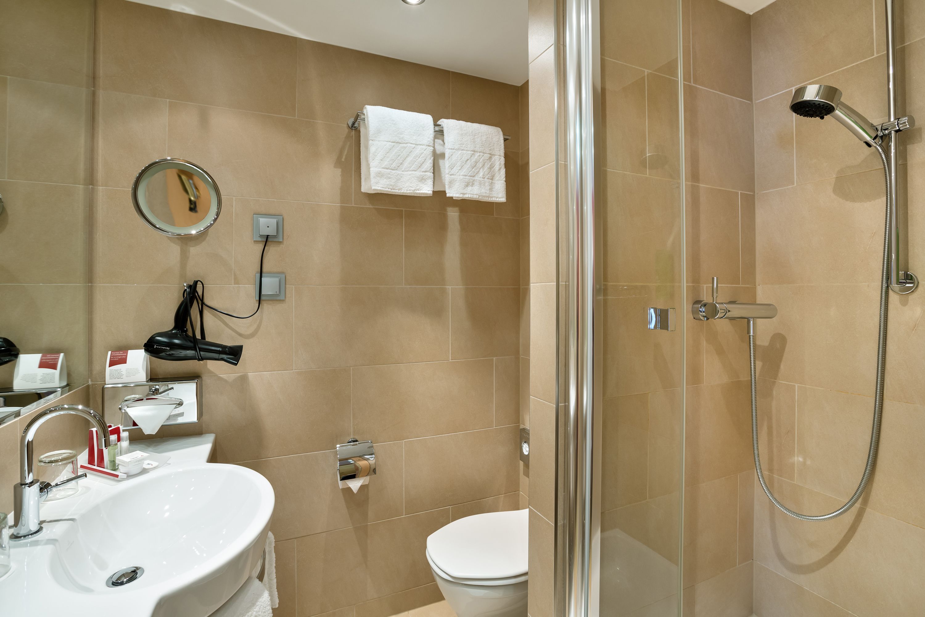 Austria Trend Hotel Ananas