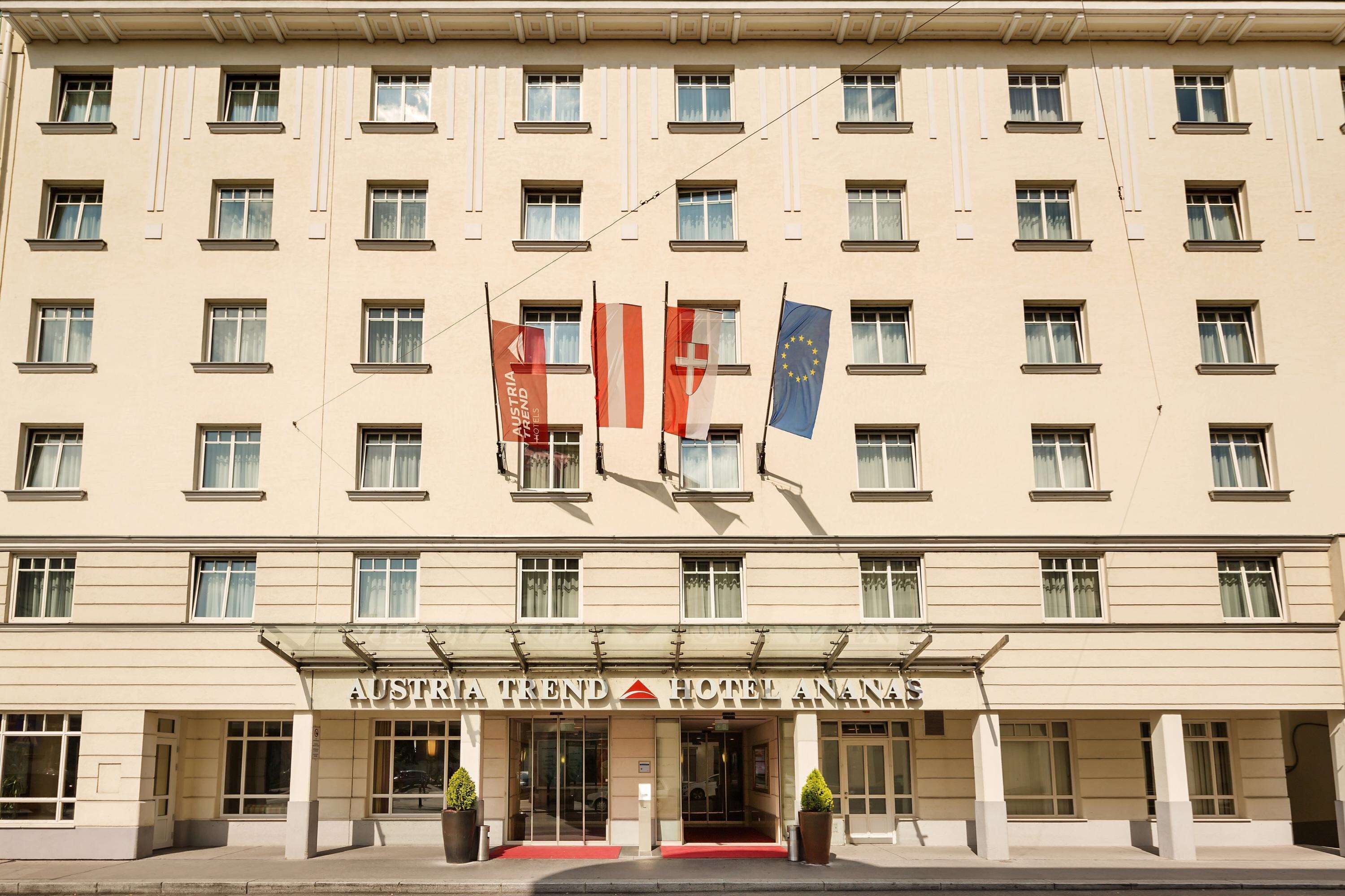 Austria Trend Hotel Ananas