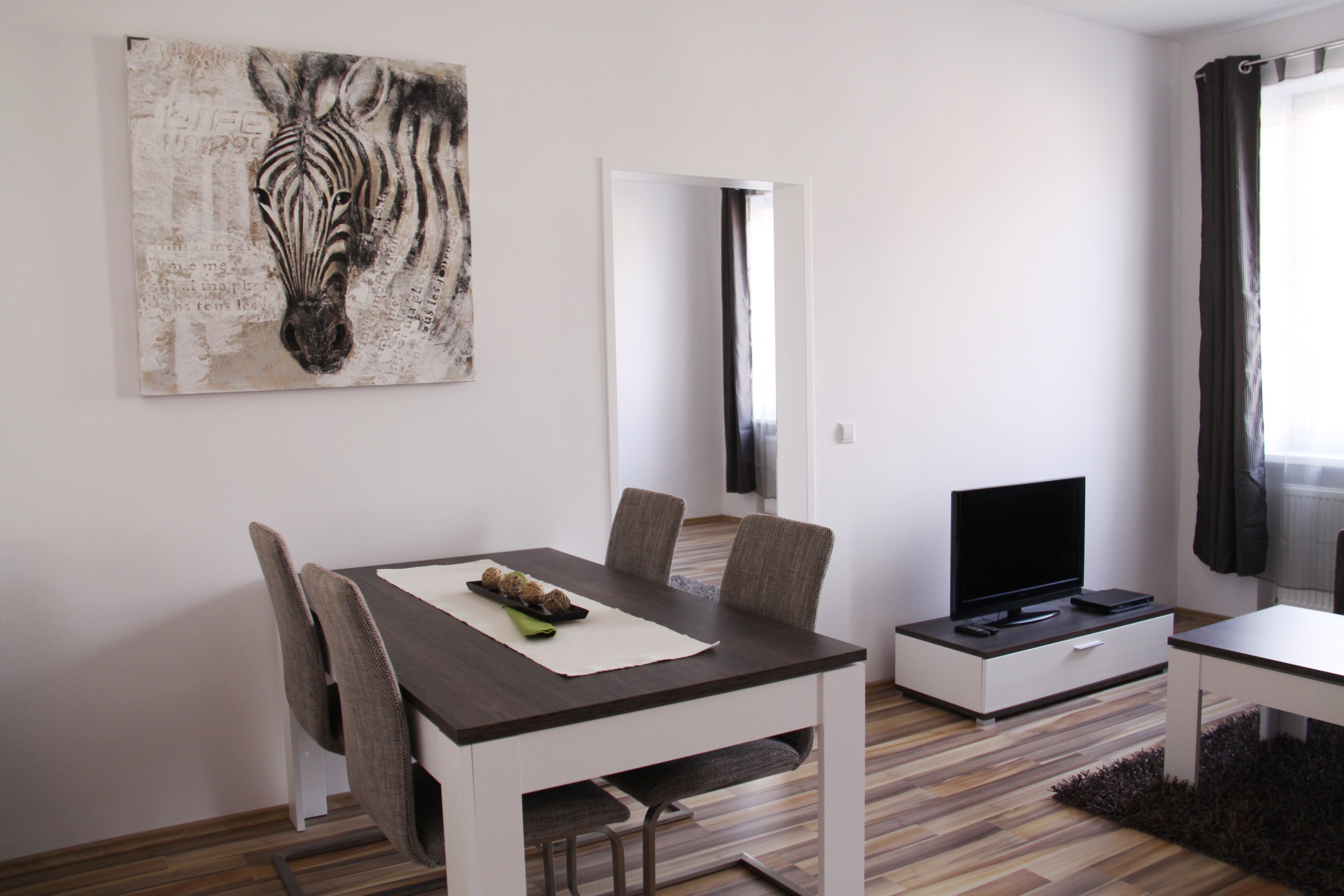 CheckVienna - Apartment Huglgasse