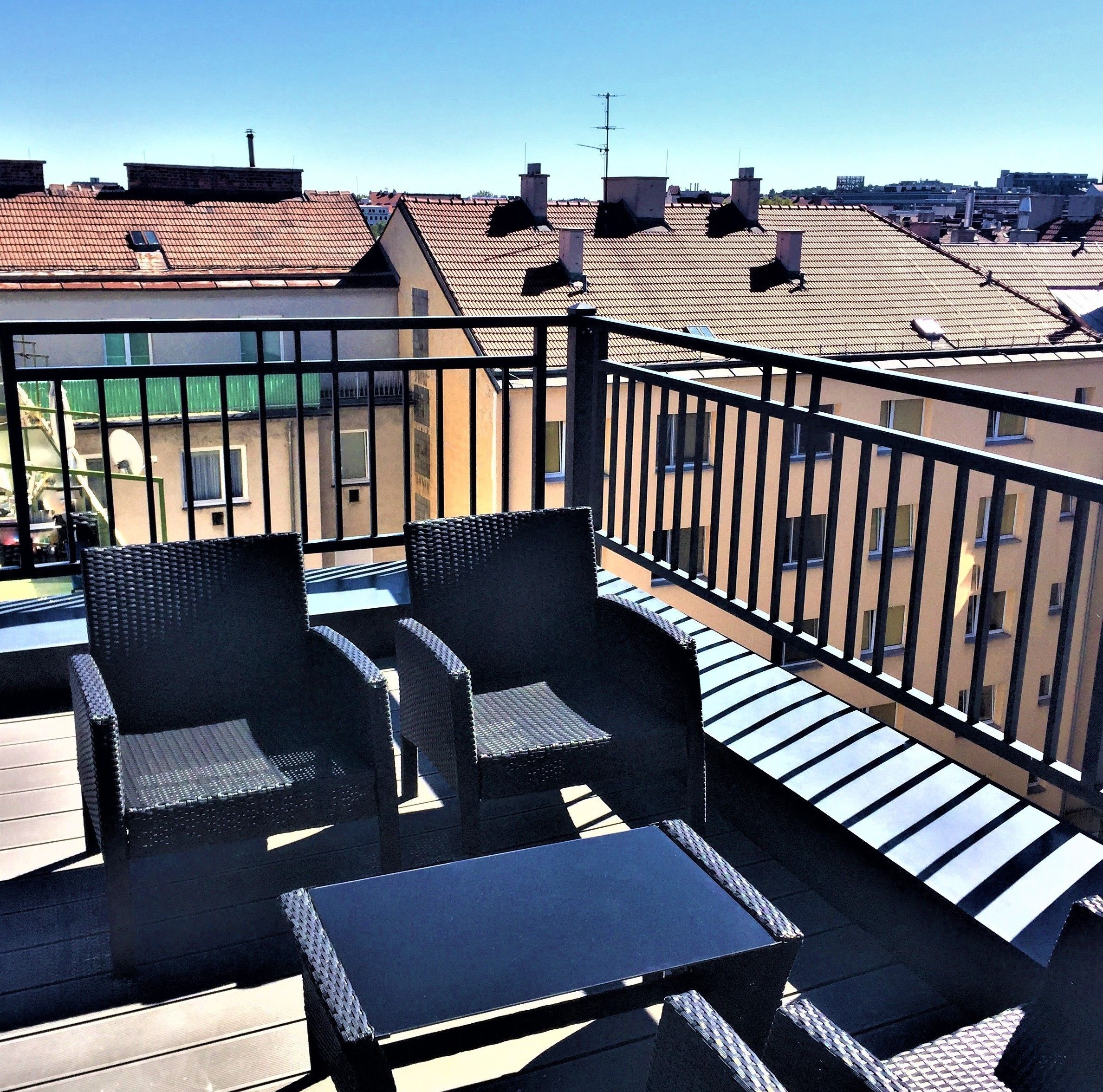 Christiano Apartments