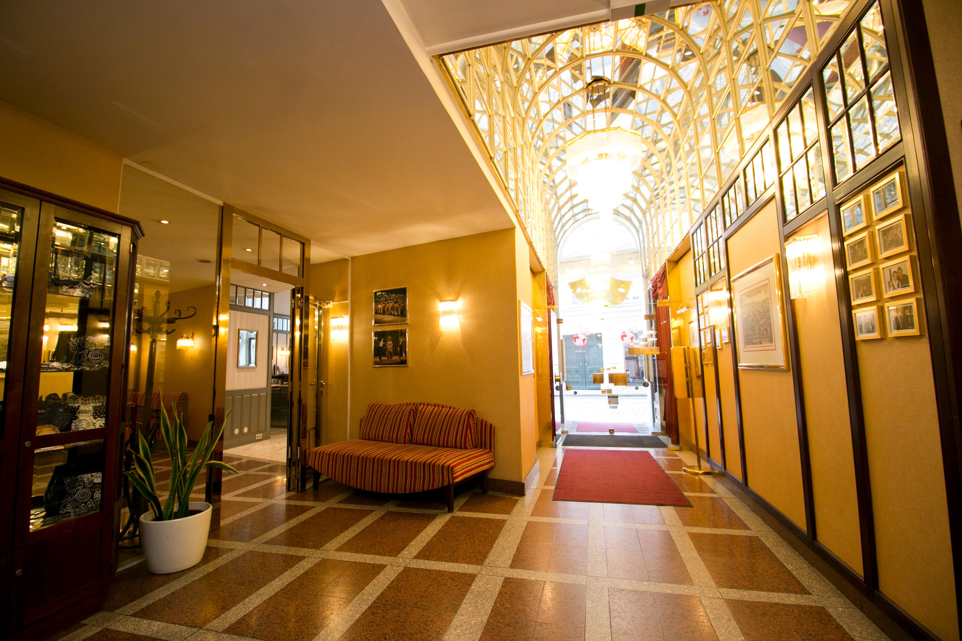 Theaterhotel & Suites Wien
