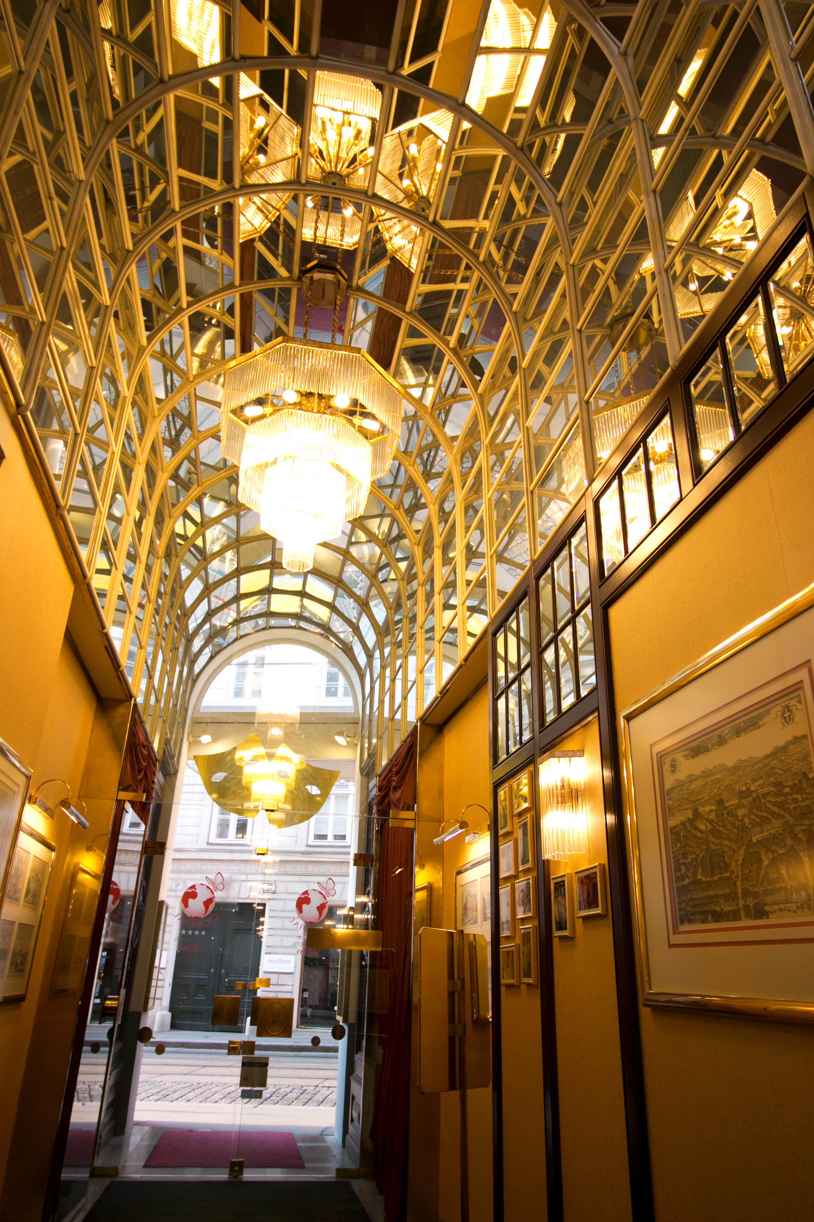Theaterhotel & Suites Wien