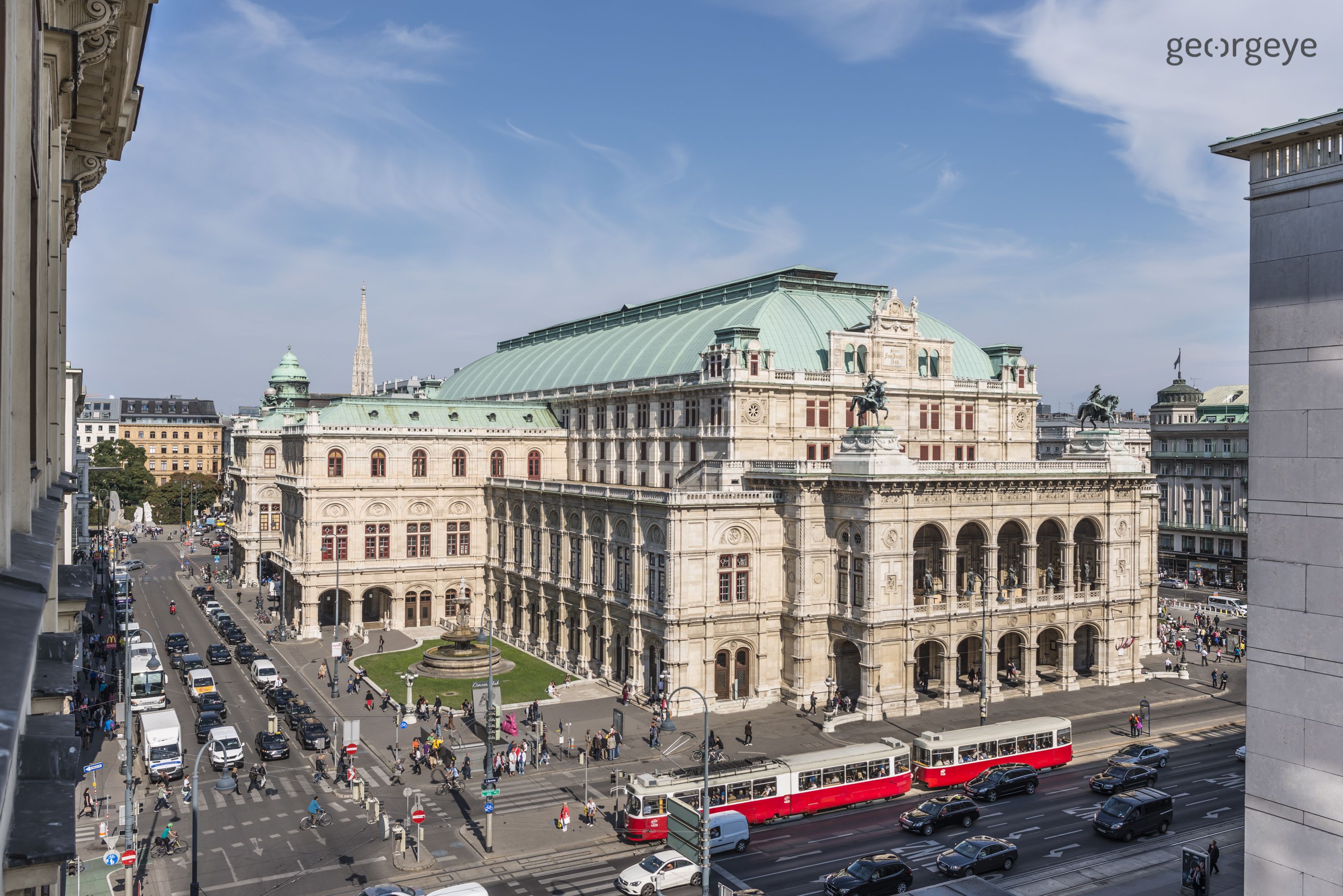 De Luxe Suite Staatsoper by Welcome2Vienna