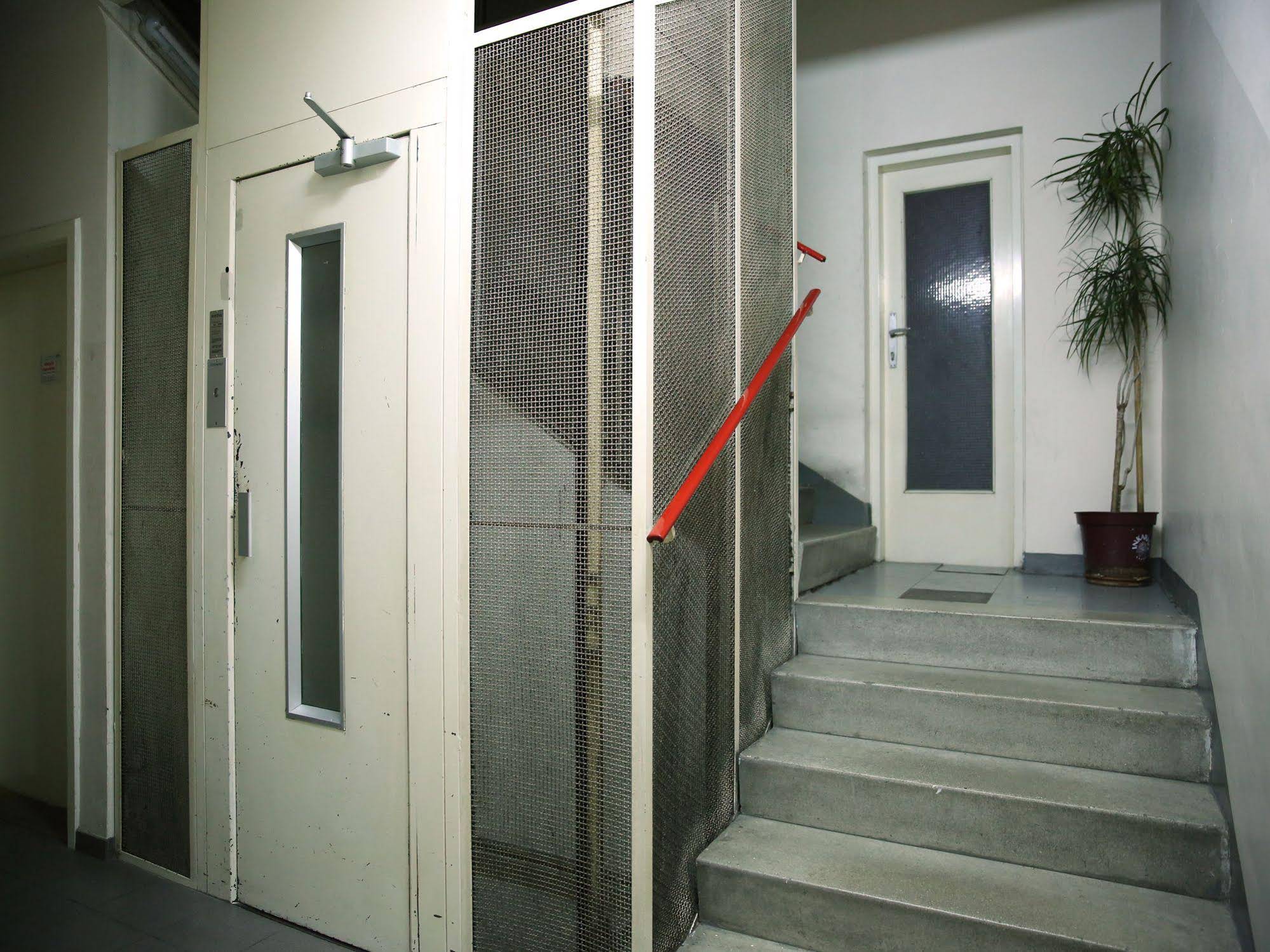 Flatprovider Comfort Perner Apartment
