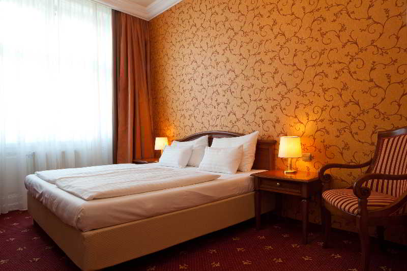 Josefine Hotel