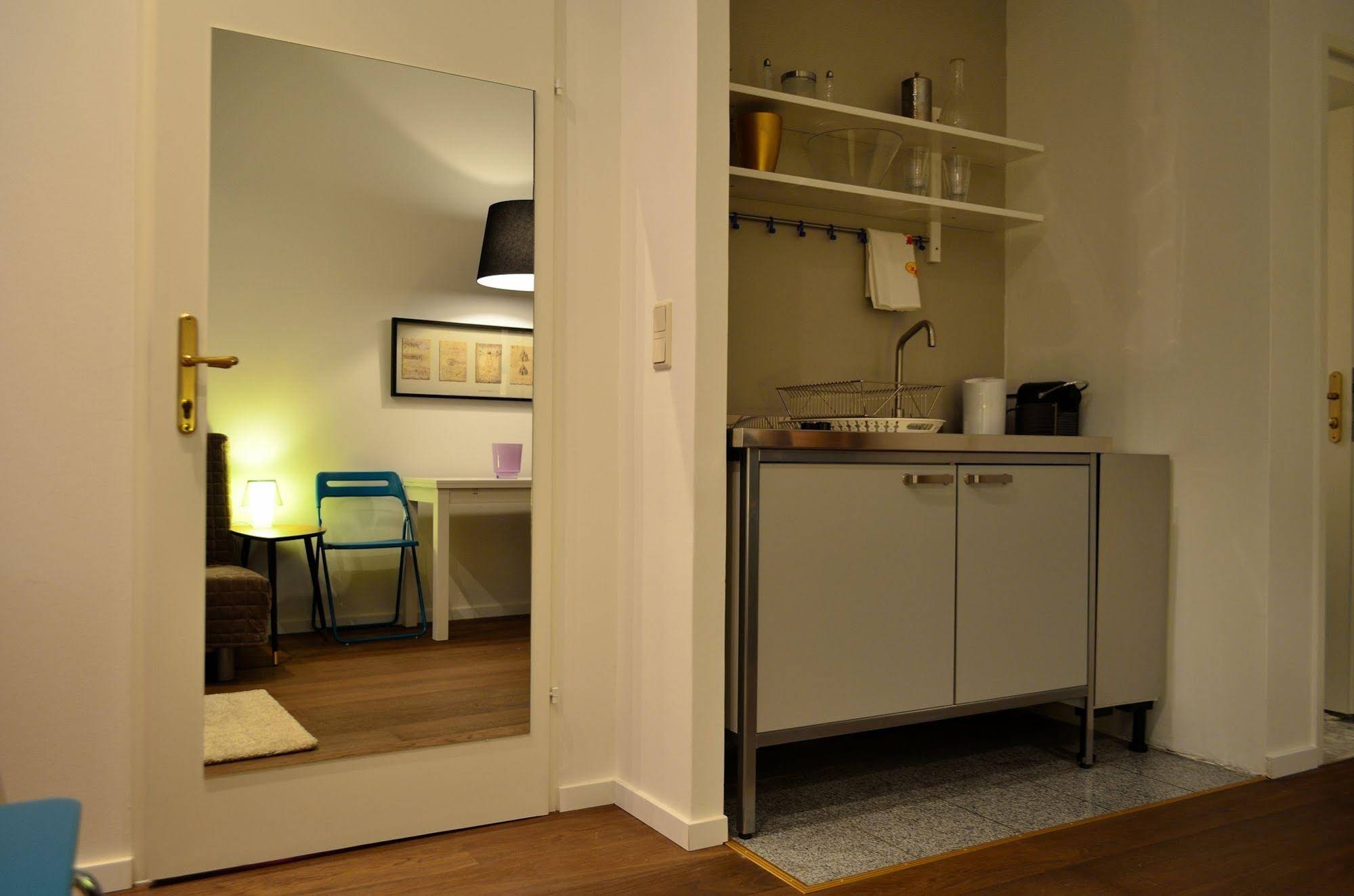 GoVienna Smart Urban City Apartment