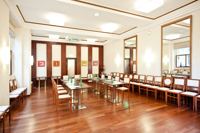 Graben Hotel