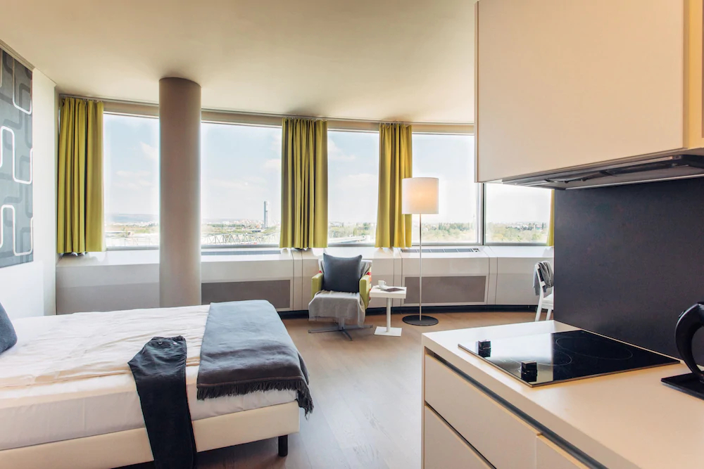 harry’s home Wien Millennium Tower