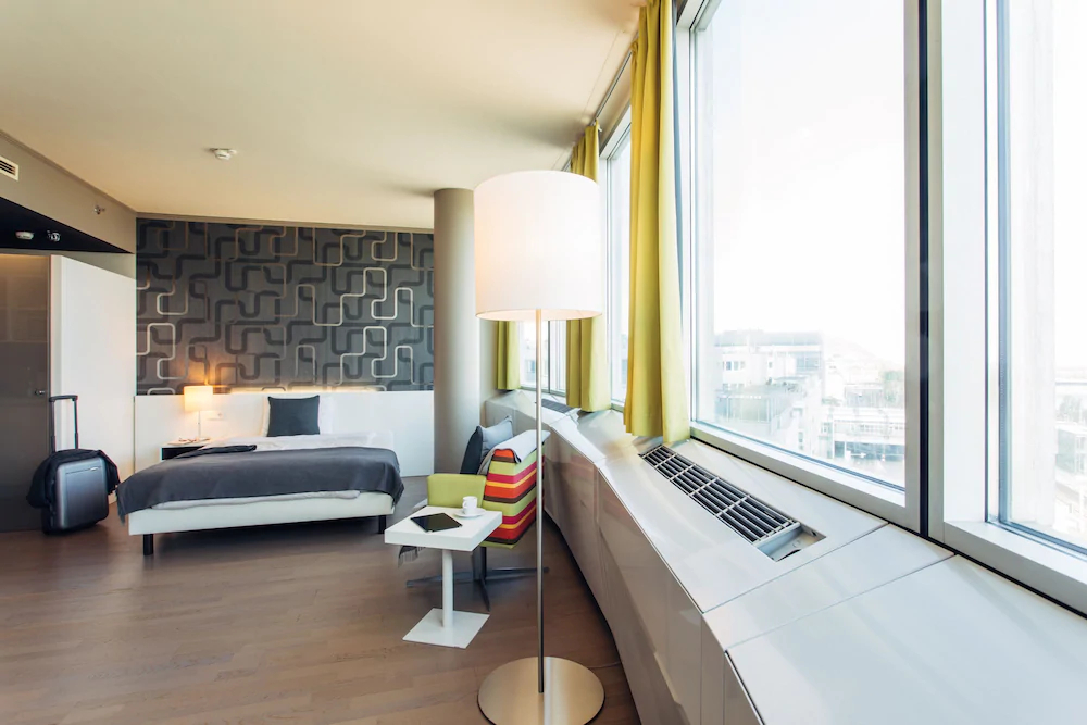 harry’s home Wien Millennium Tower