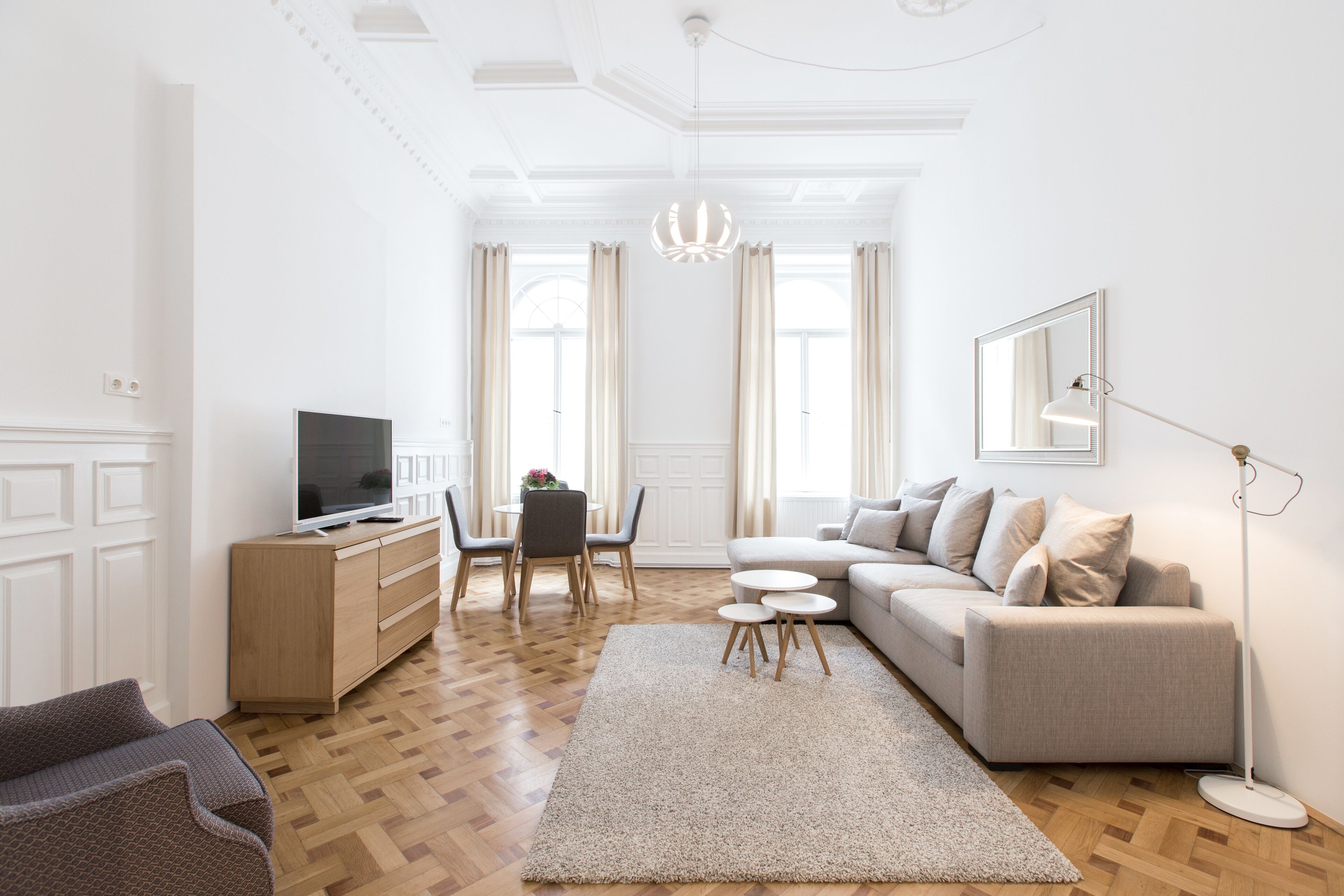 HeyMi Apartments