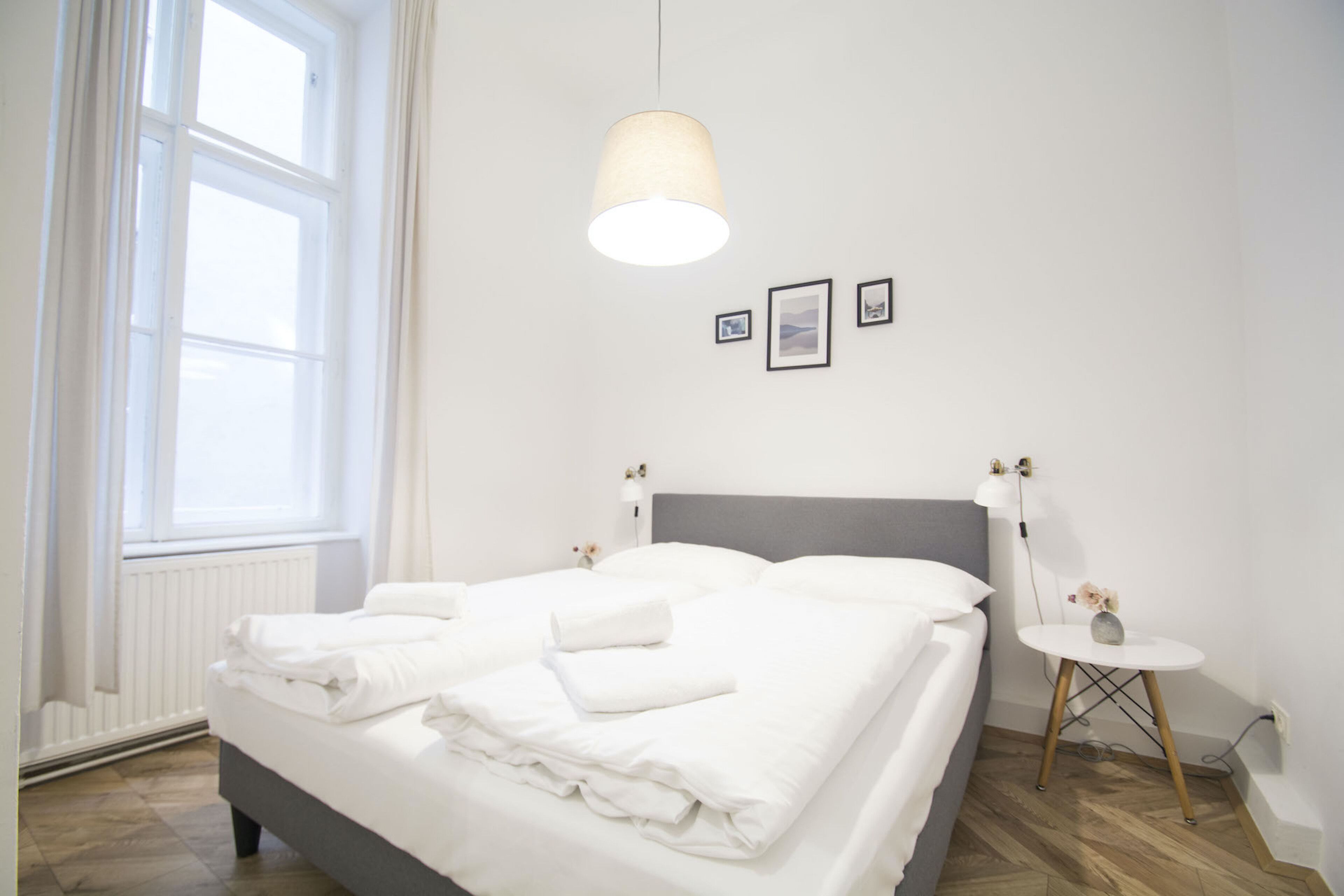 HeyMi Apartments