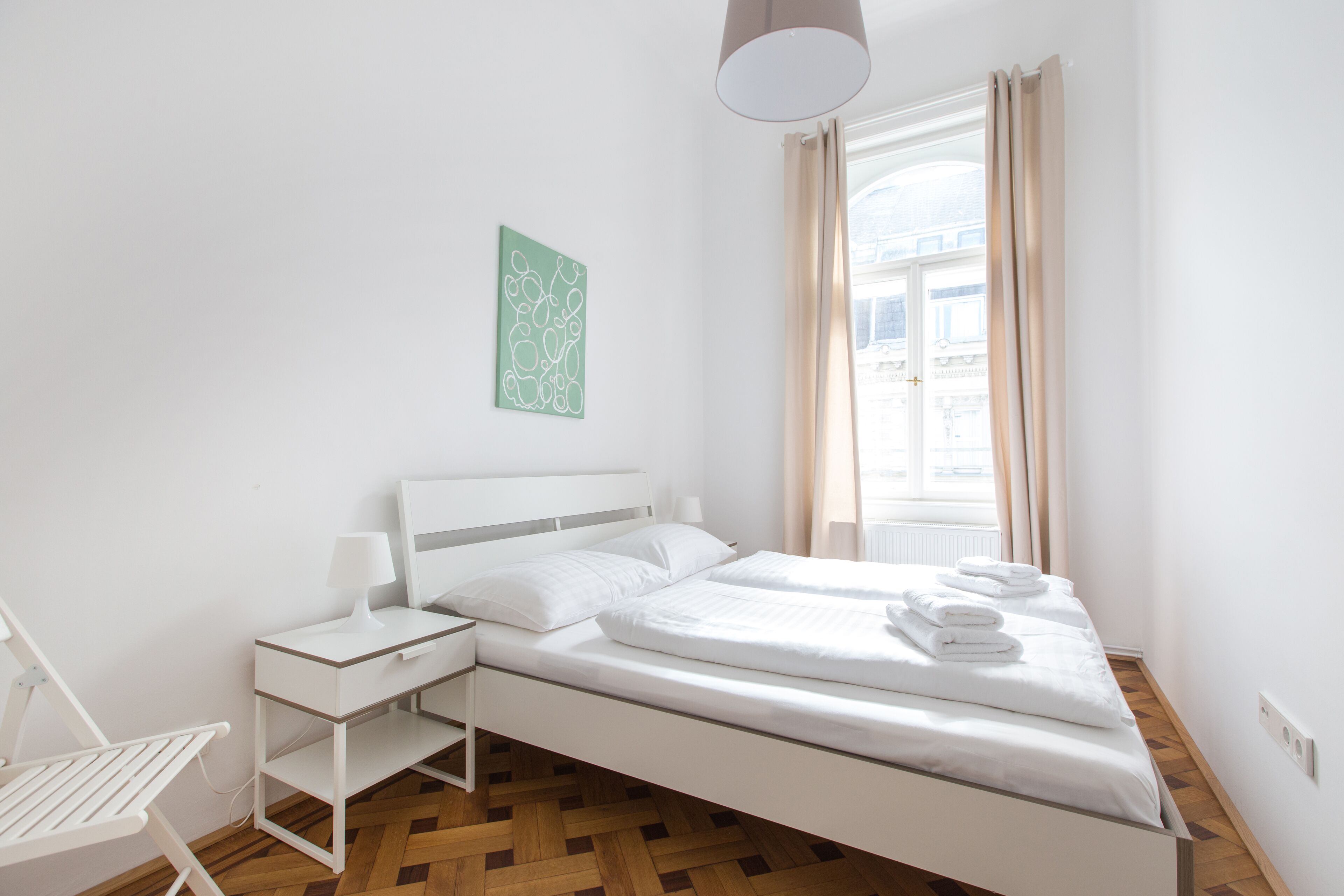 HeyMi Apartments