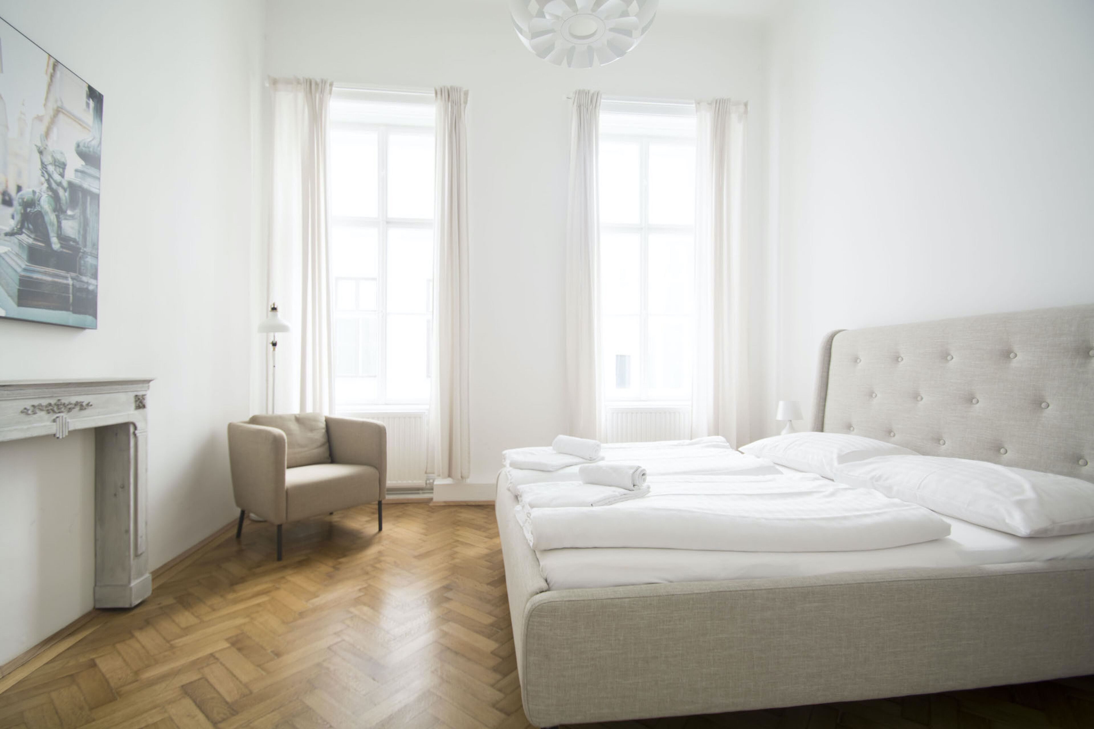 HeyMi Apartments