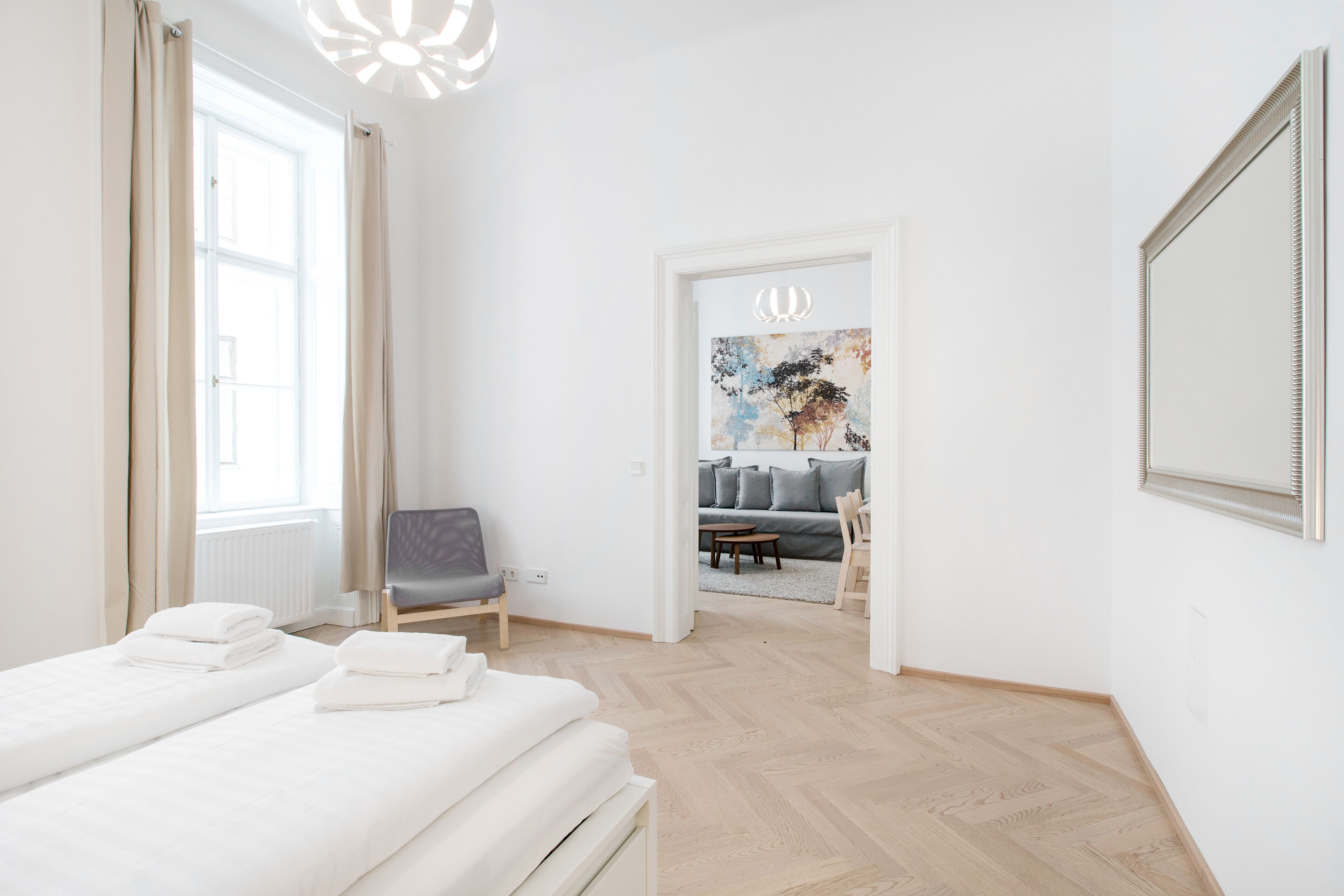 HeyMi Apartments
