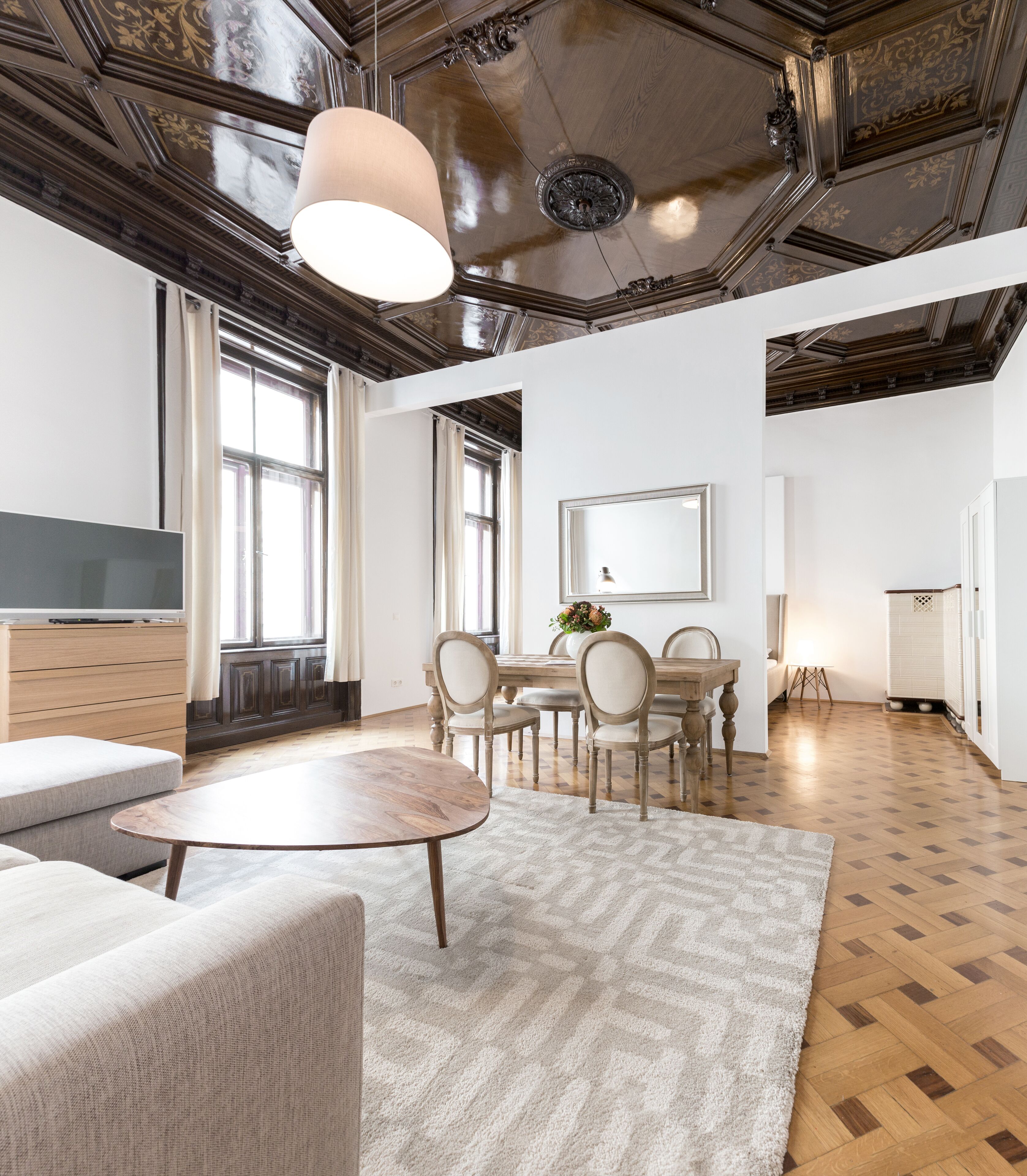 HeyMi Apartments