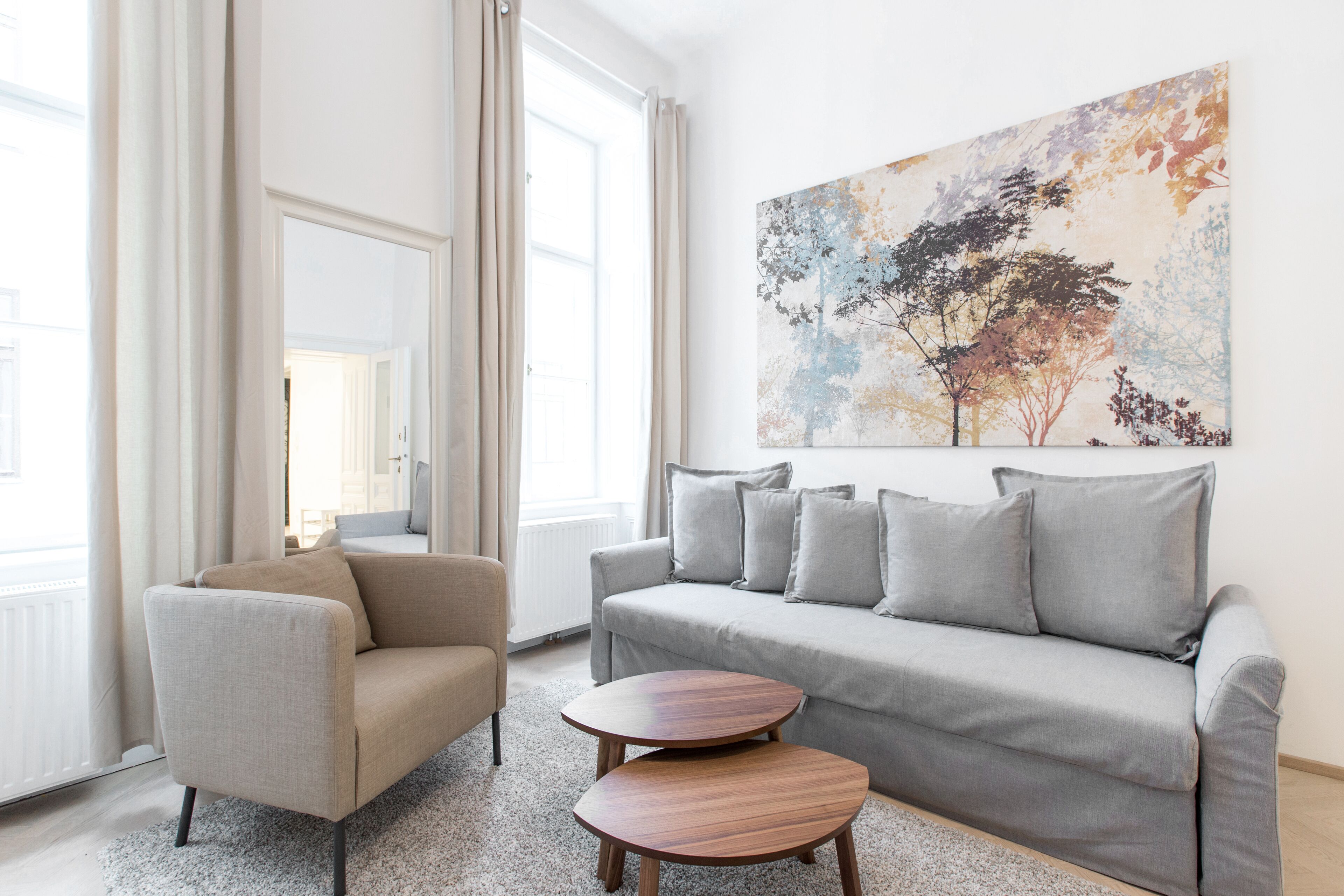 HeyMi Apartments